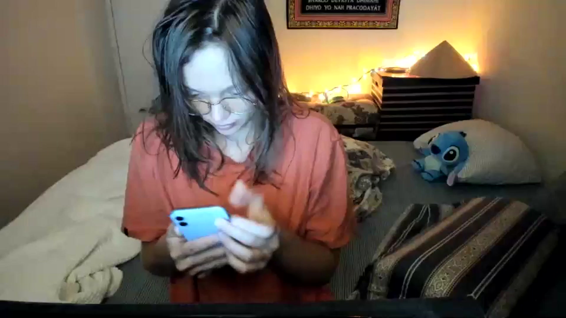 Gallery image thumbnail from clepssydra's myfreecams stream on, 07/20/2023, 18:14 image 4 of 20