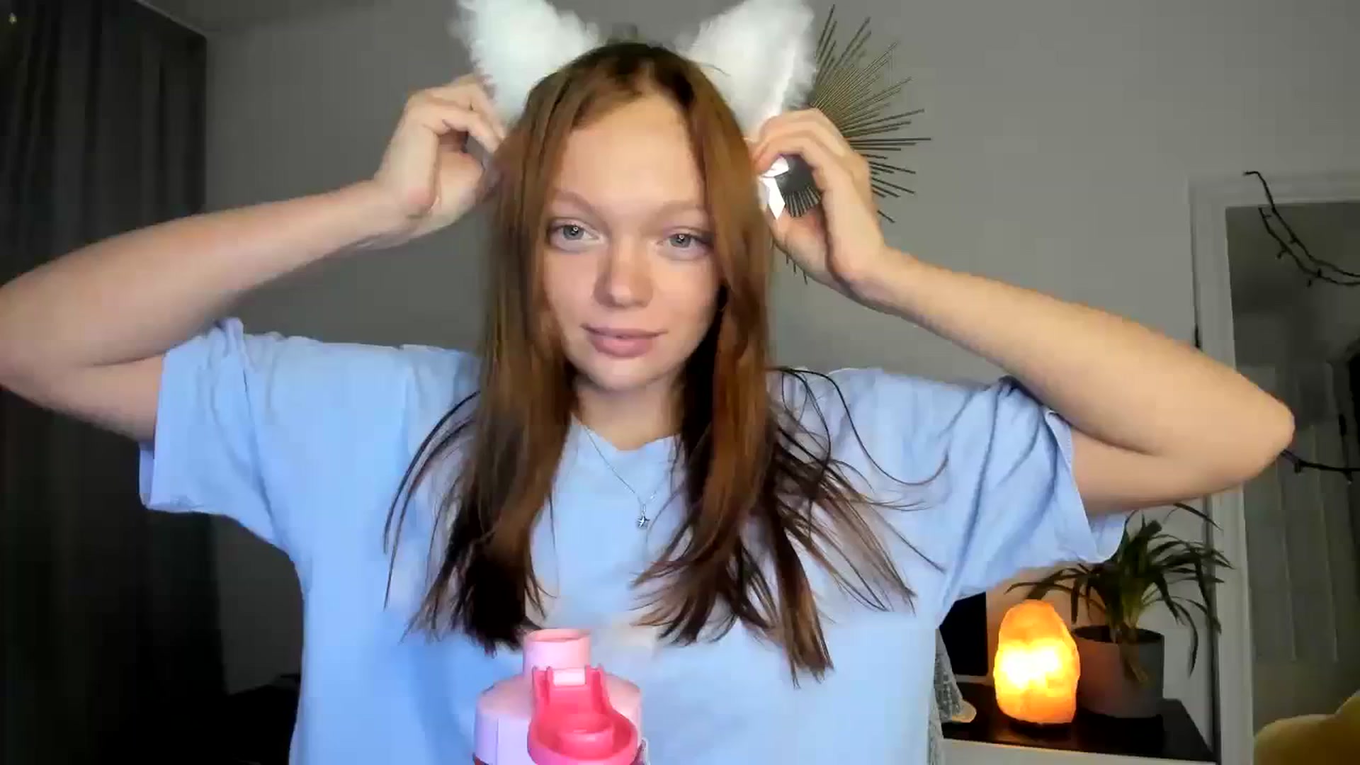 Gallery image thumbnail from clepssydra's myfreecams stream on, 10/16/2023, 20:54 image 11 of 20