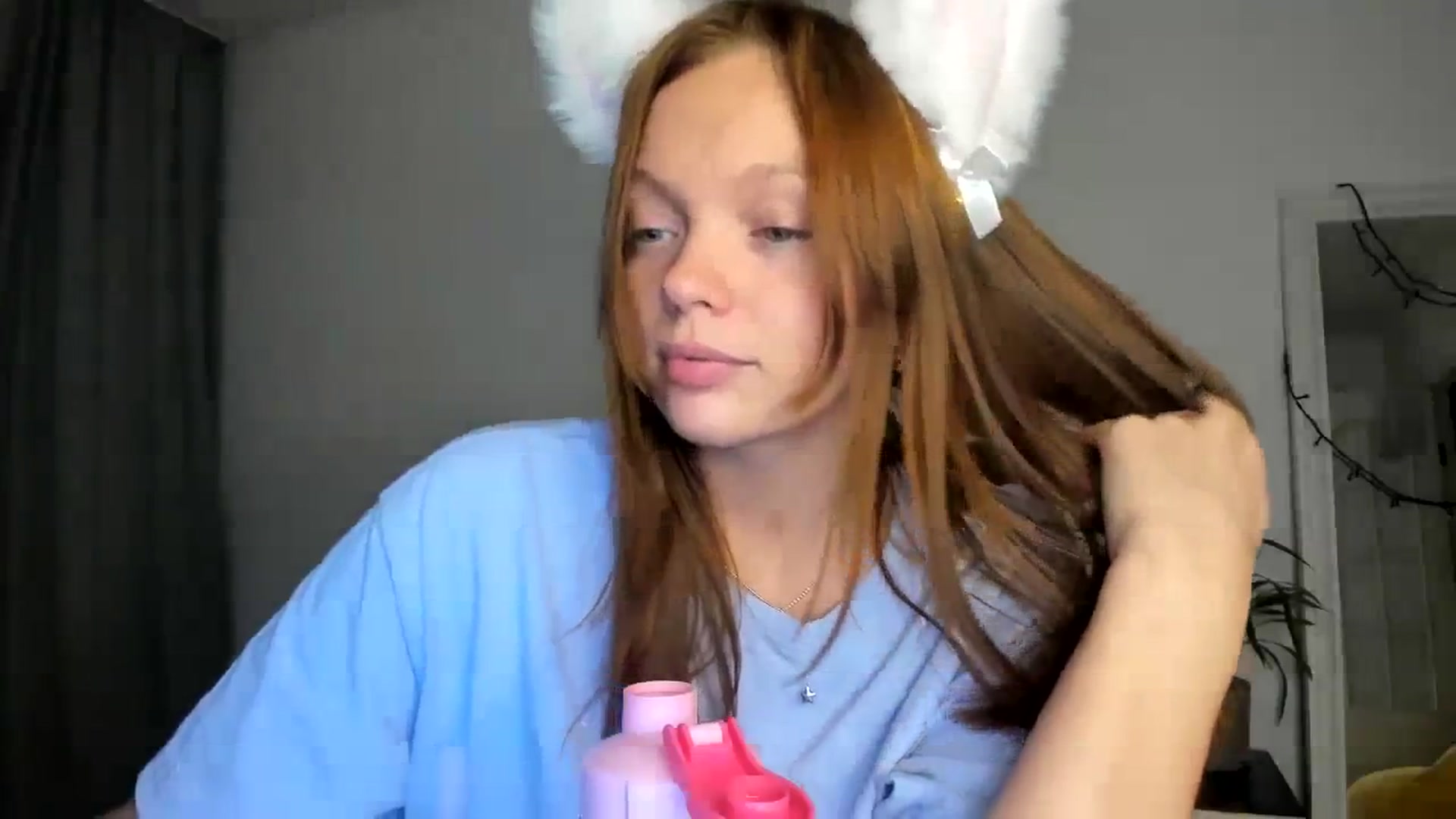 Gallery image thumbnail from clepssydra's myfreecams stream on, 10/16/2023, 20:54 image 18 of 20