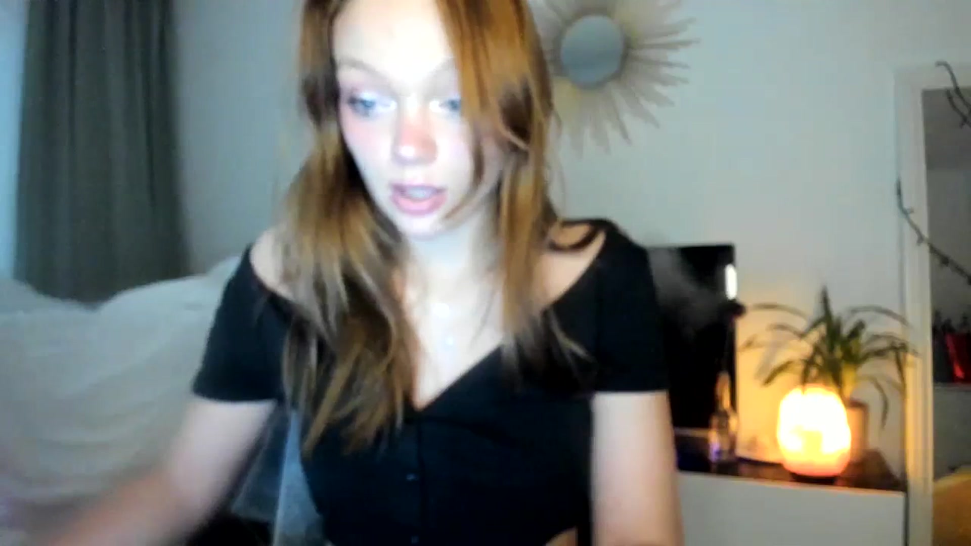 Gallery image thumbnail from clepssydra's myfreecams stream on, 10/25/2023, 02:53 image 5 of 20