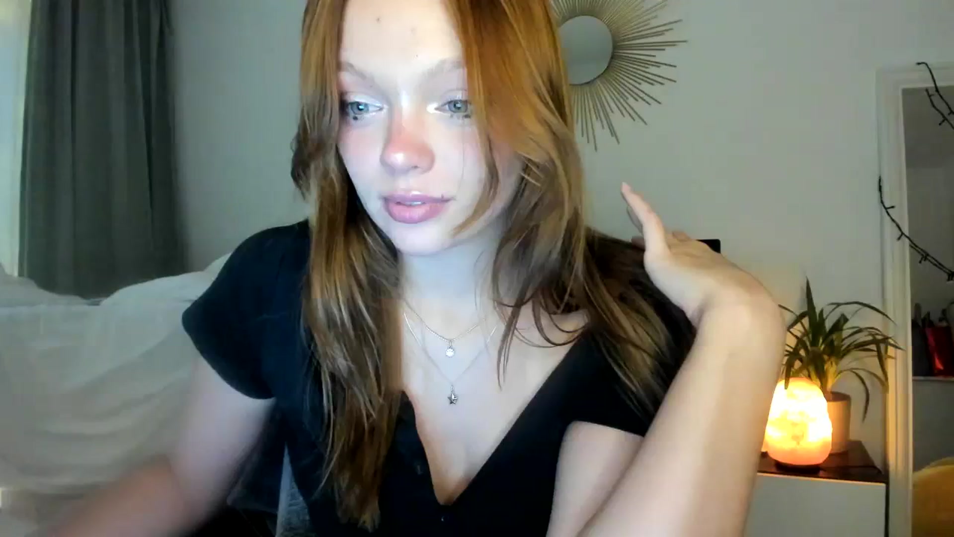 Gallery image thumbnail from clepssydra's myfreecams stream on, 10/25/2023, 02:53 image 7 of 20