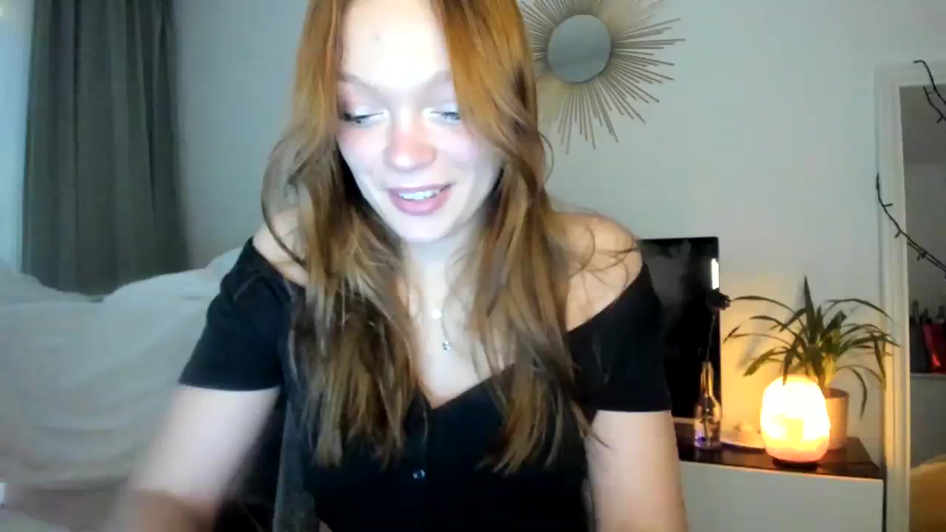 Gallery image thumbnail from clepssydra's myfreecams stream on, 10/25/2023, 02:53 image 1 of 20