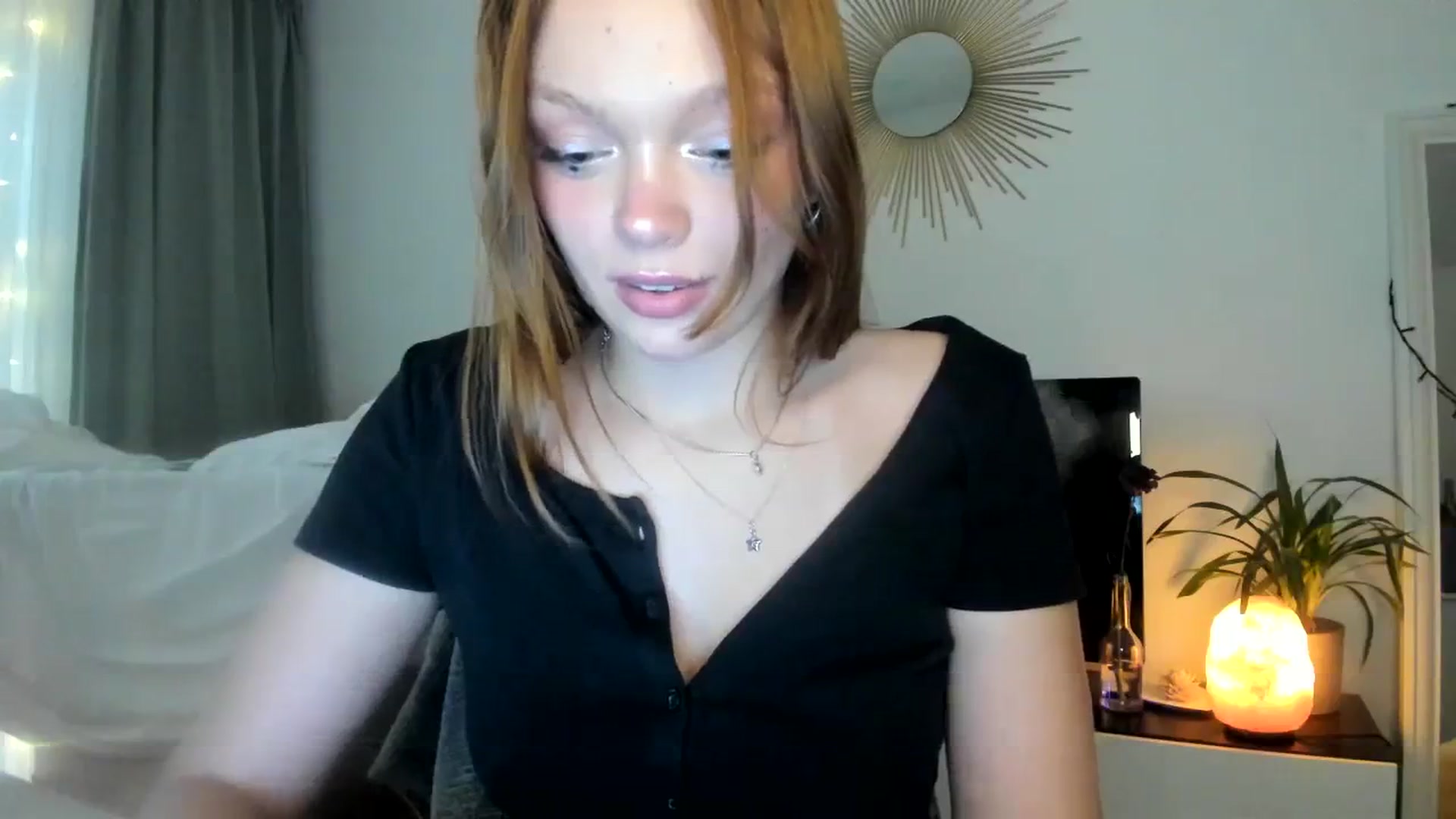 Gallery image thumbnail from clepssydra's myfreecams stream on, 10/25/2023, 02:53 image 13 of 20
