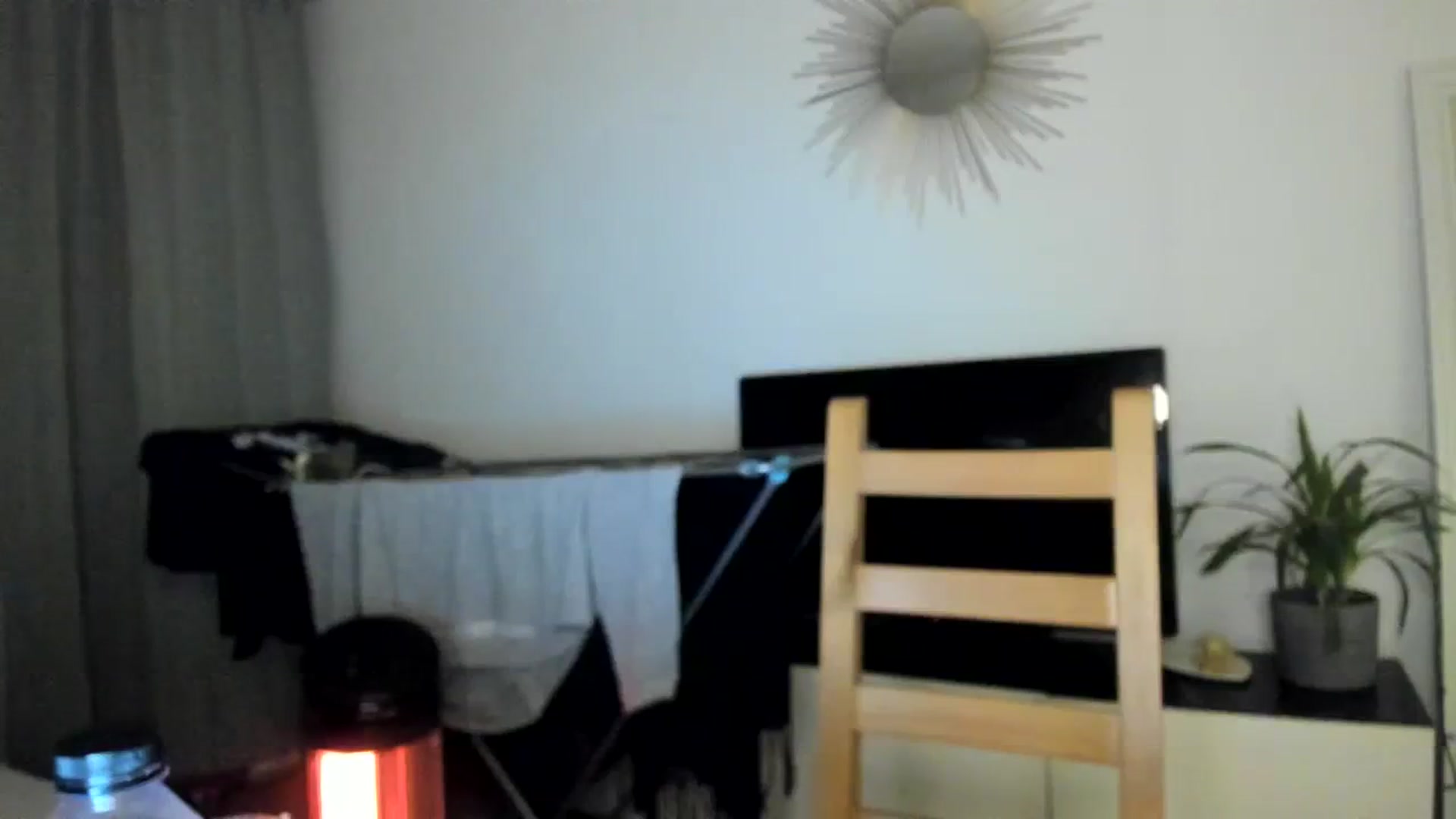Gallery image thumbnail from clepssydra's myfreecams stream on, 10/29/2023, 18:34 image 13 of 20