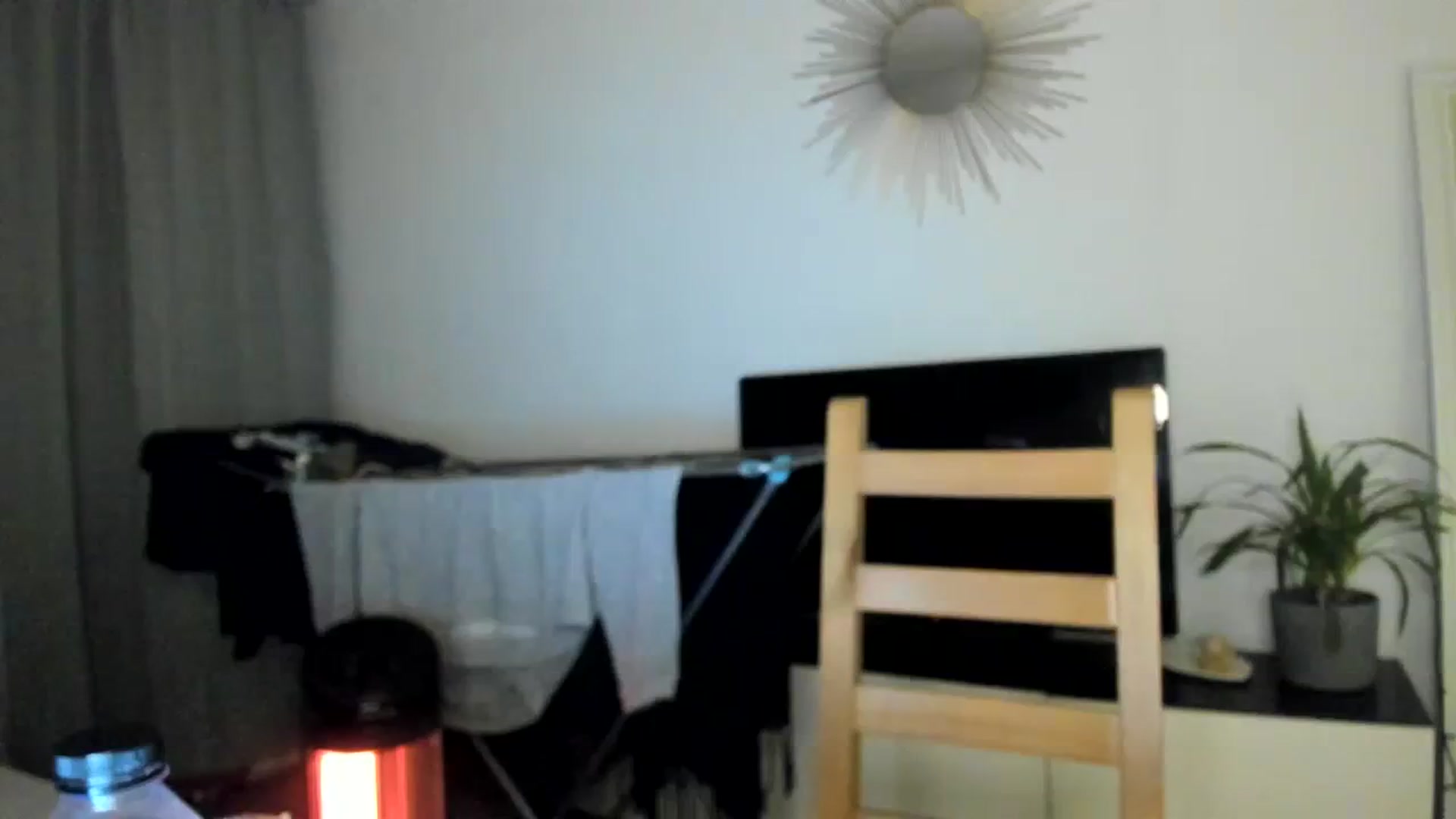 Gallery image thumbnail from clepssydra's myfreecams stream on, 10/29/2023, 18:34 image 9 of 20