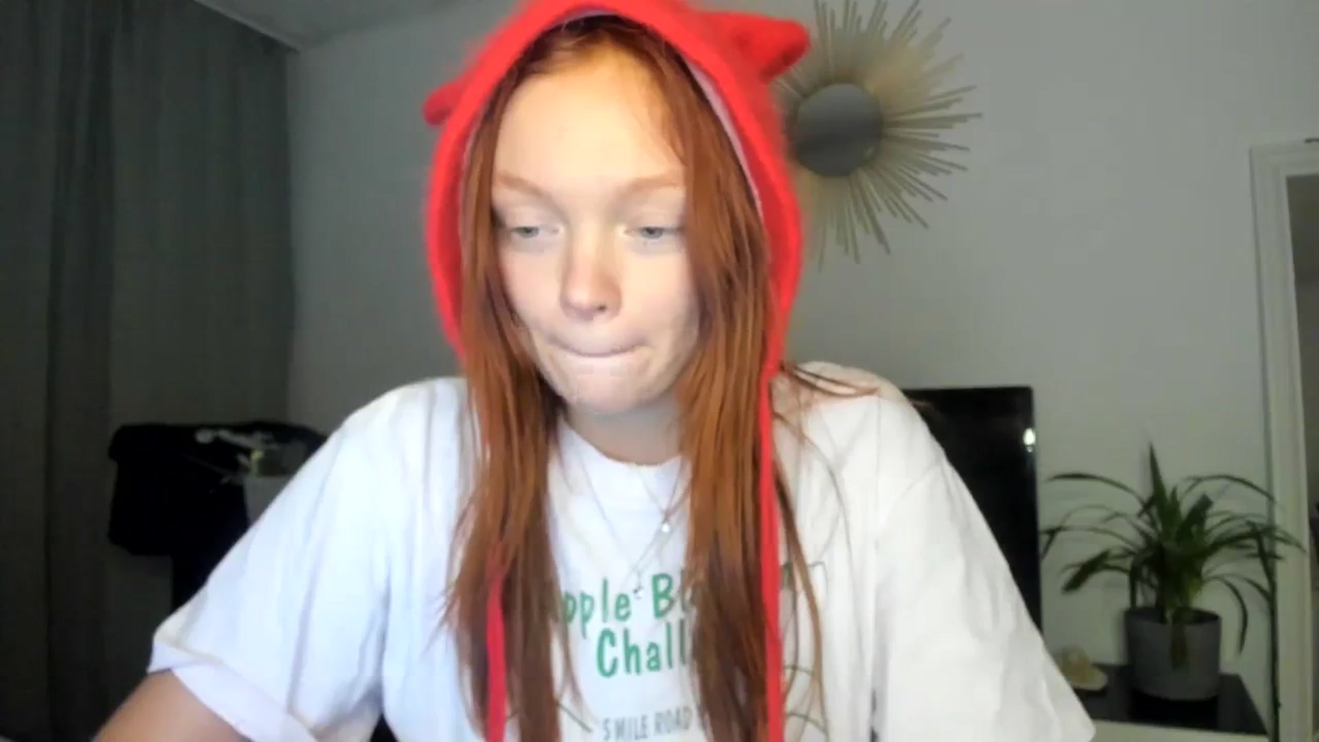 Gallery image thumbnail from clepssydra's myfreecams stream on, 10/29/2023, 19:22 image 11 of 20