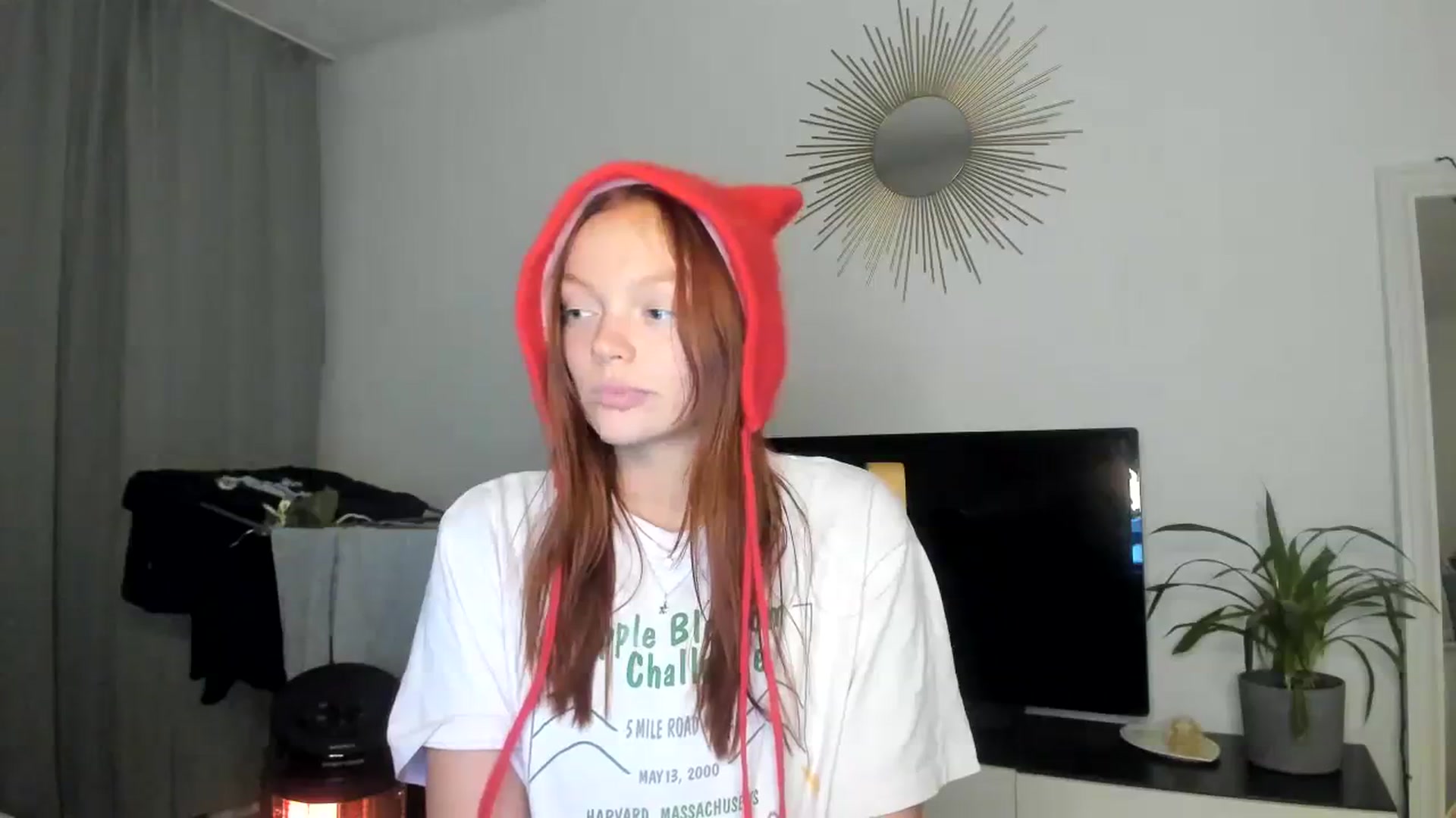 Gallery image thumbnail from clepssydra's myfreecams stream on, 10/29/2023, 19:22 image 20 of 20