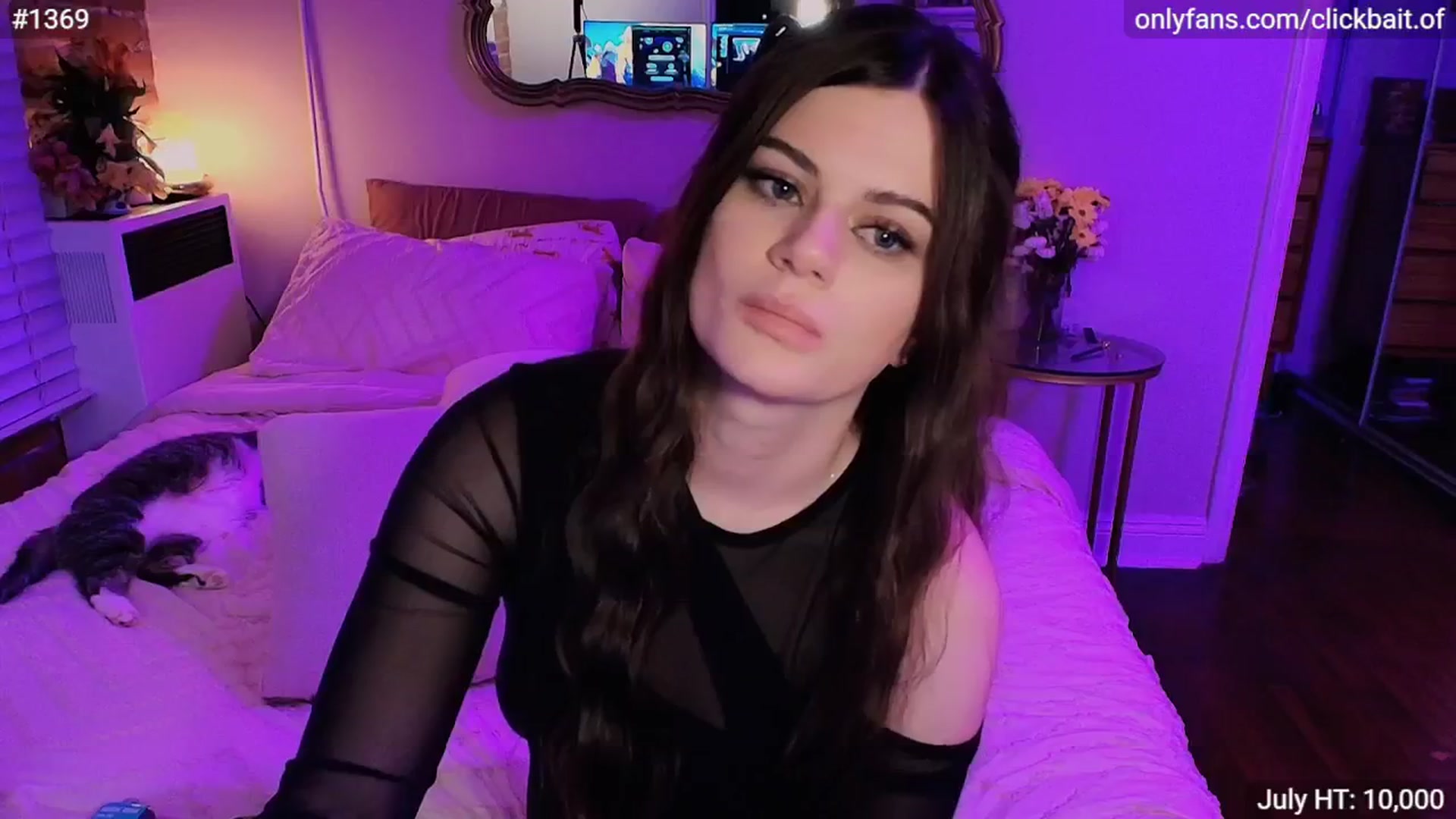 Gallery image thumbnail from clickbait_'s myfreecams stream on, 07/19/2025, 07:45 image 16 of 20