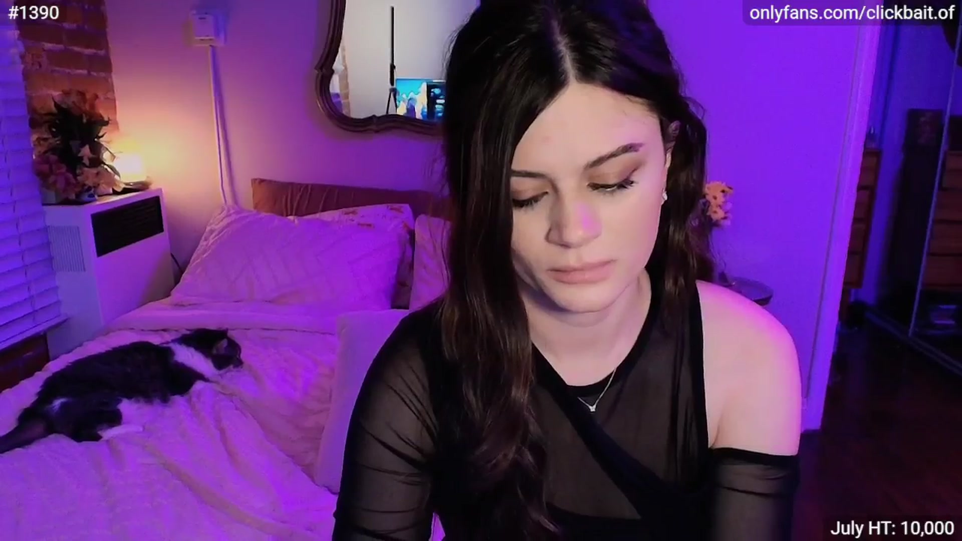 Gallery image thumbnail from clickbait_'s myfreecams stream on, 07/19/2025, 07:45 image 10 of 20
