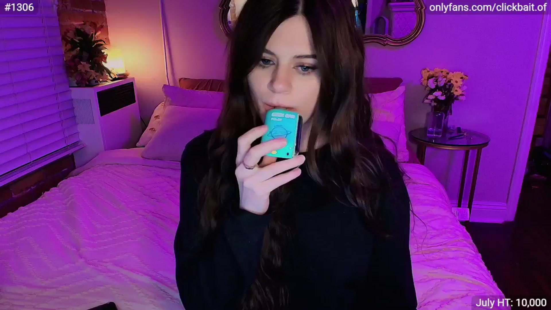 Gallery image thumbnail from clickbait_'s myfreecams stream on, 07/20/2025, 06:15 image 17 of 20