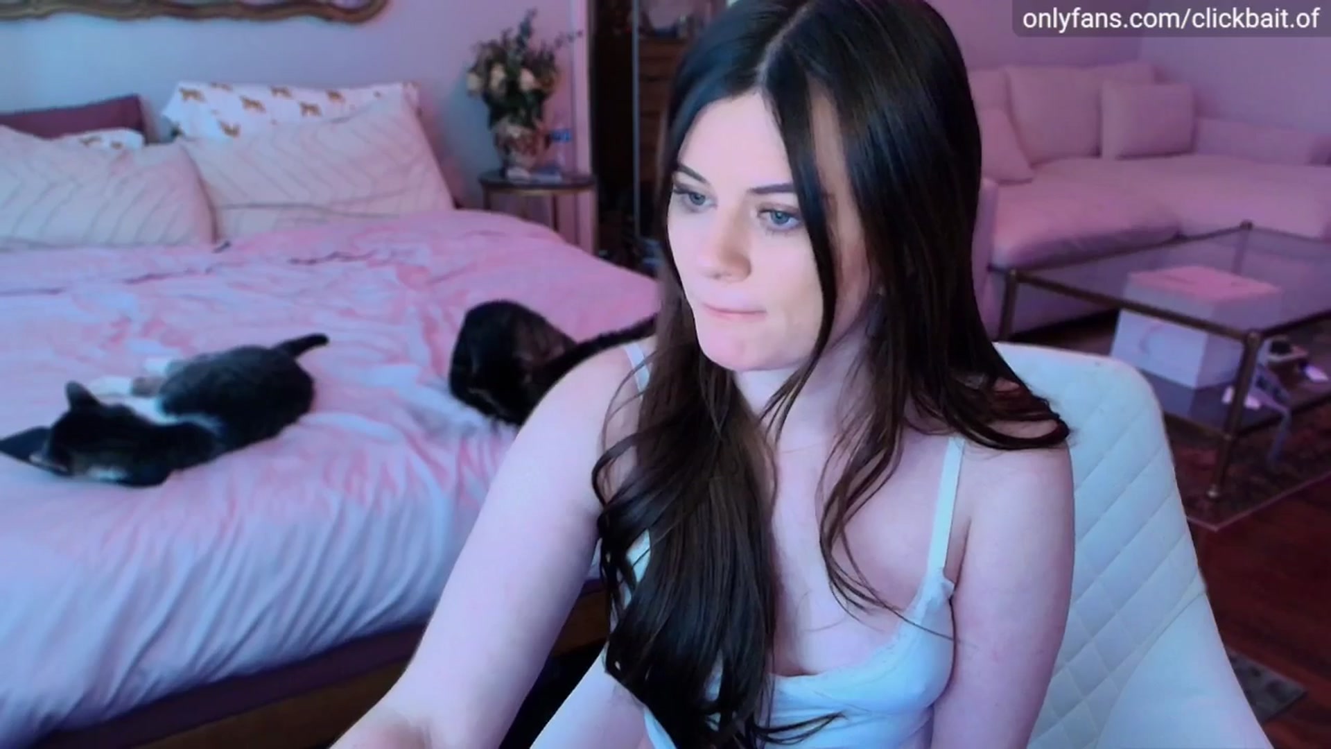 Gallery image thumbnail from clickbait_'s myfreecams stream on, 11/23/2025, 16:00 image 8 of 20