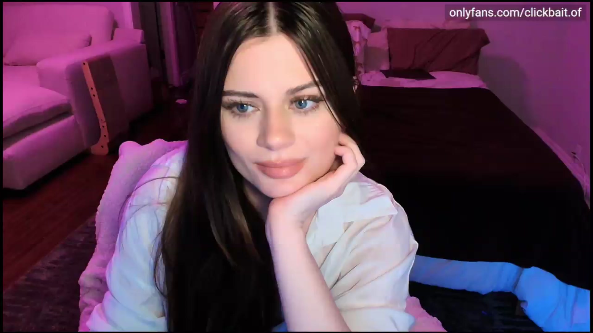 Gallery image thumbnail from clickbait_'s myfreecams stream on, 08/02/2026, 09:01 image 7 of 20