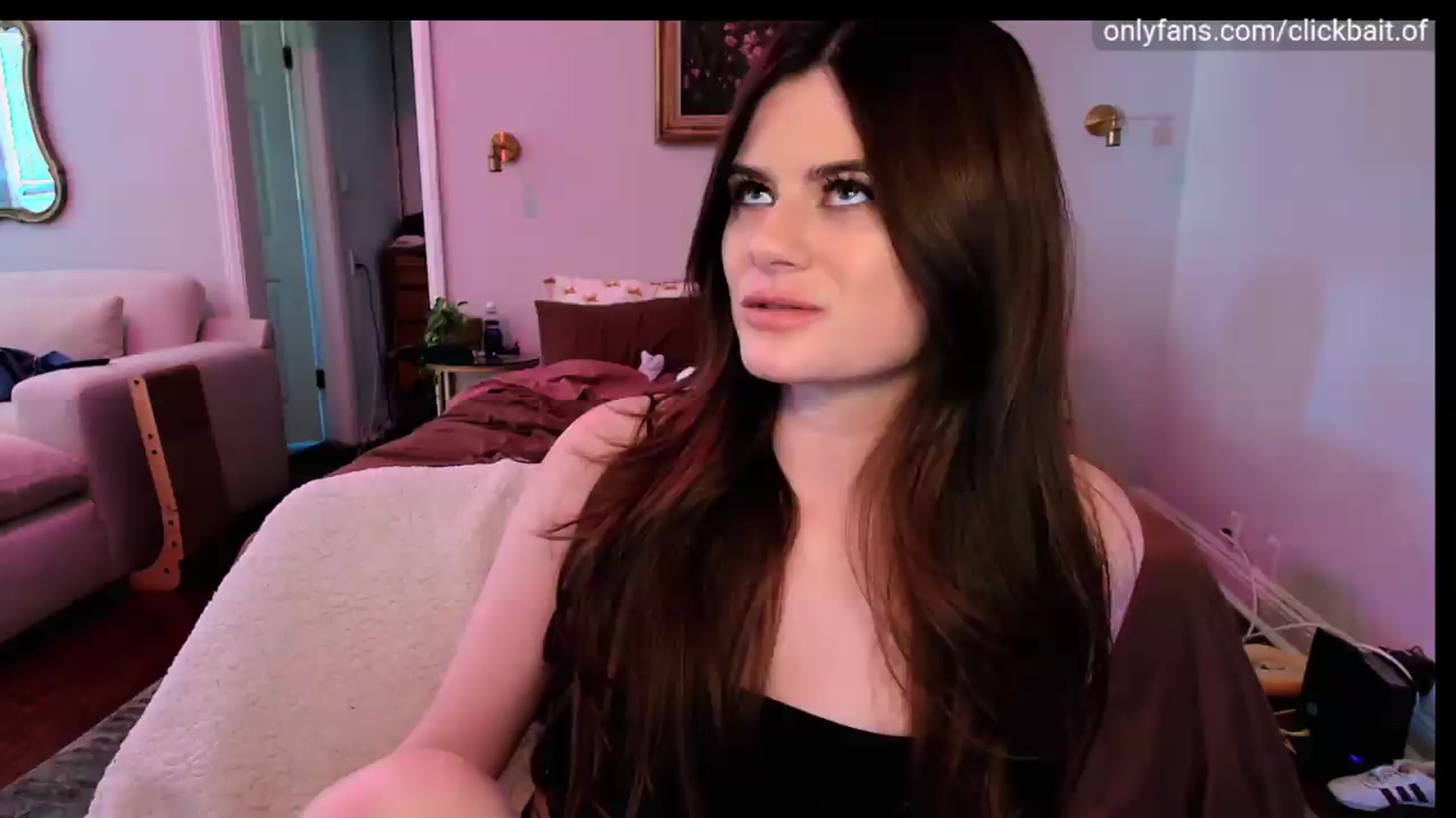 Gallery image thumbnail from clickbait_'s myfreecams stream on, 08/23/2026, 20:52 image 12 of 20