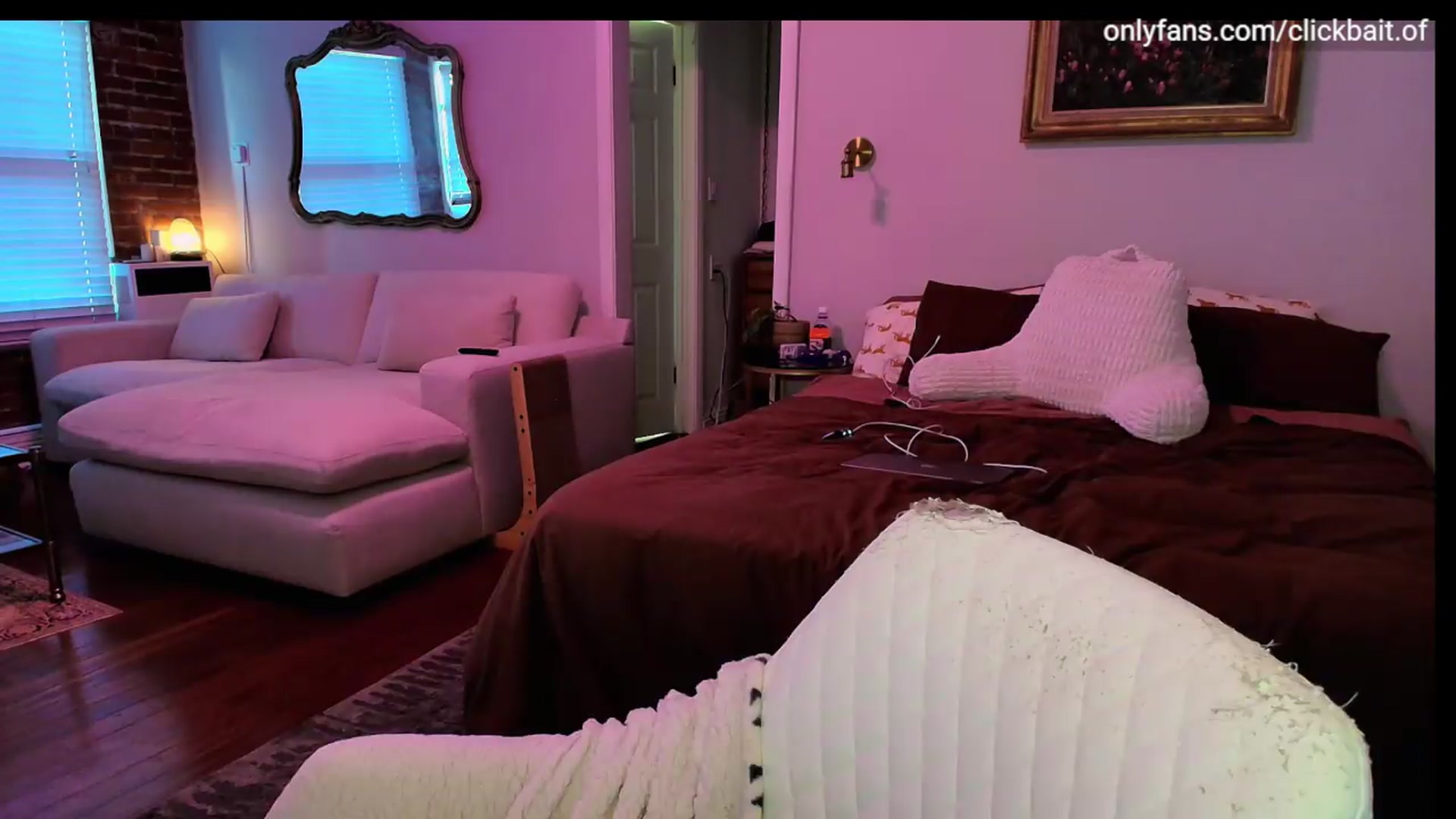 Gallery image thumbnail from clickbait_'s myfreecams stream on, 08/31/2026, 02:11 image 20 of 20