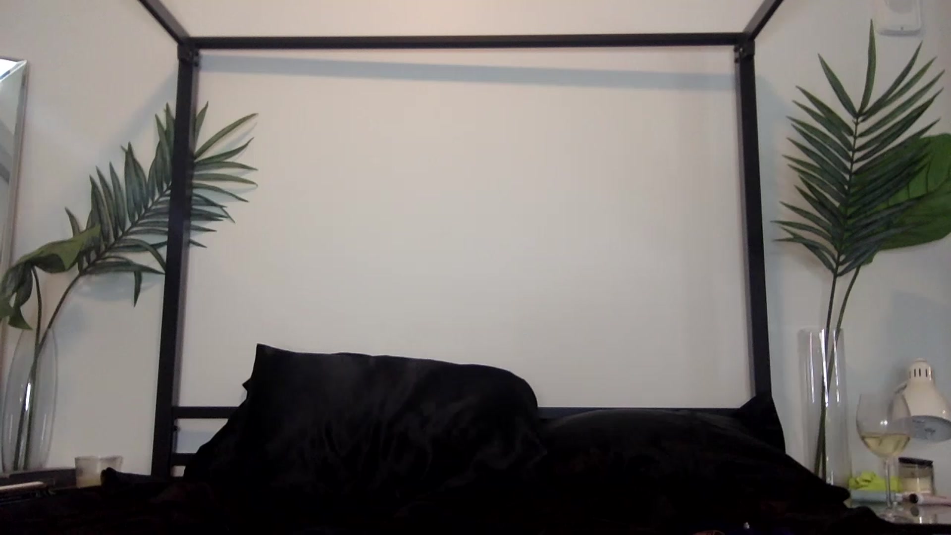 Gallery image thumbnail from cndnbaddie's myfreecams stream on, 05/01/2023, 06:38 image 5 of 20