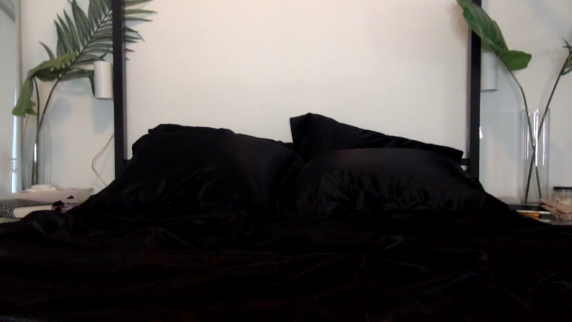 Gallery image thumbnail from cndnbaddie's myfreecams stream on, 07/06/2023, 03:26 image 15 of 20