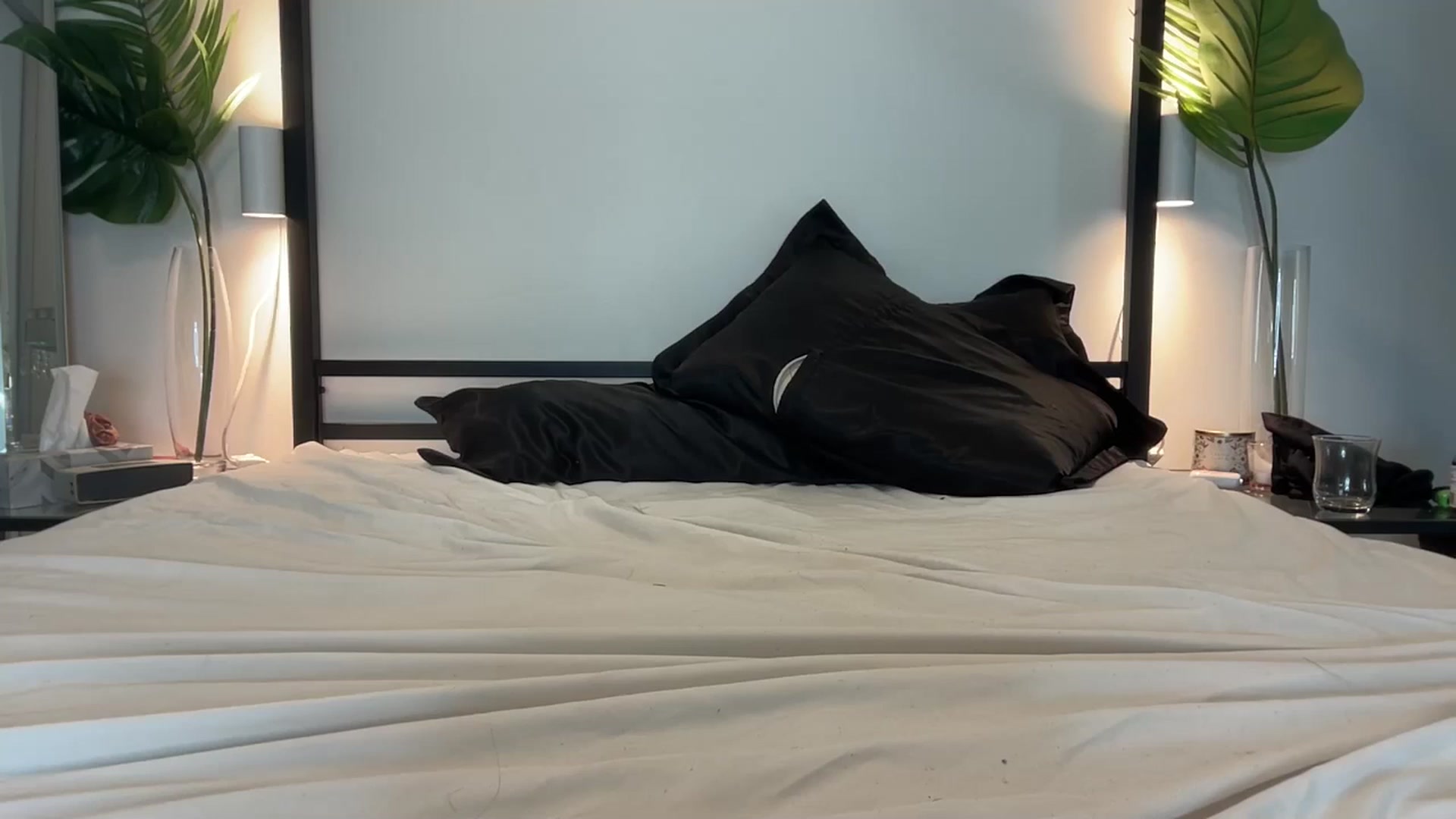Gallery image thumbnail from cndnbaddie's myfreecams stream on, 07/03/2024, 03:44 image 13 of 20