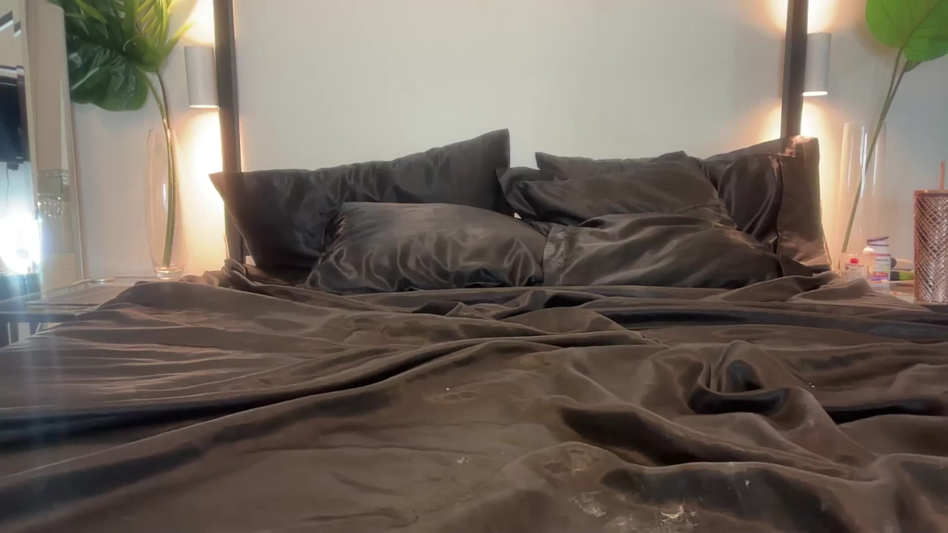 Gallery image thumbnail from cndnbaddie's myfreecams stream on, 09/01/2024, 04:33 image 11 of 20