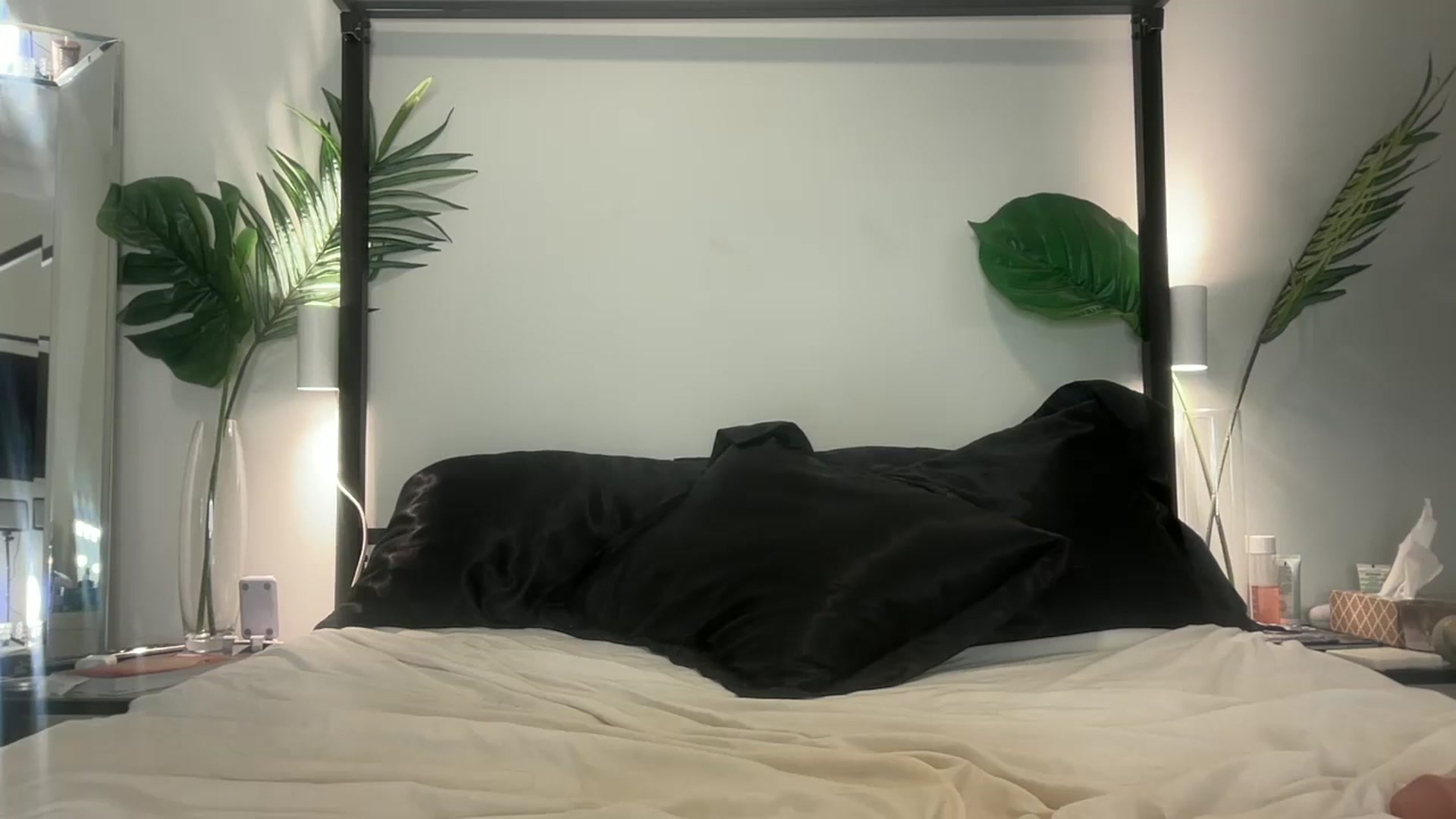 Gallery image thumbnail from cndnbaddie's myfreecams stream on, 12/07/2024, 08:04 image 5 of 20