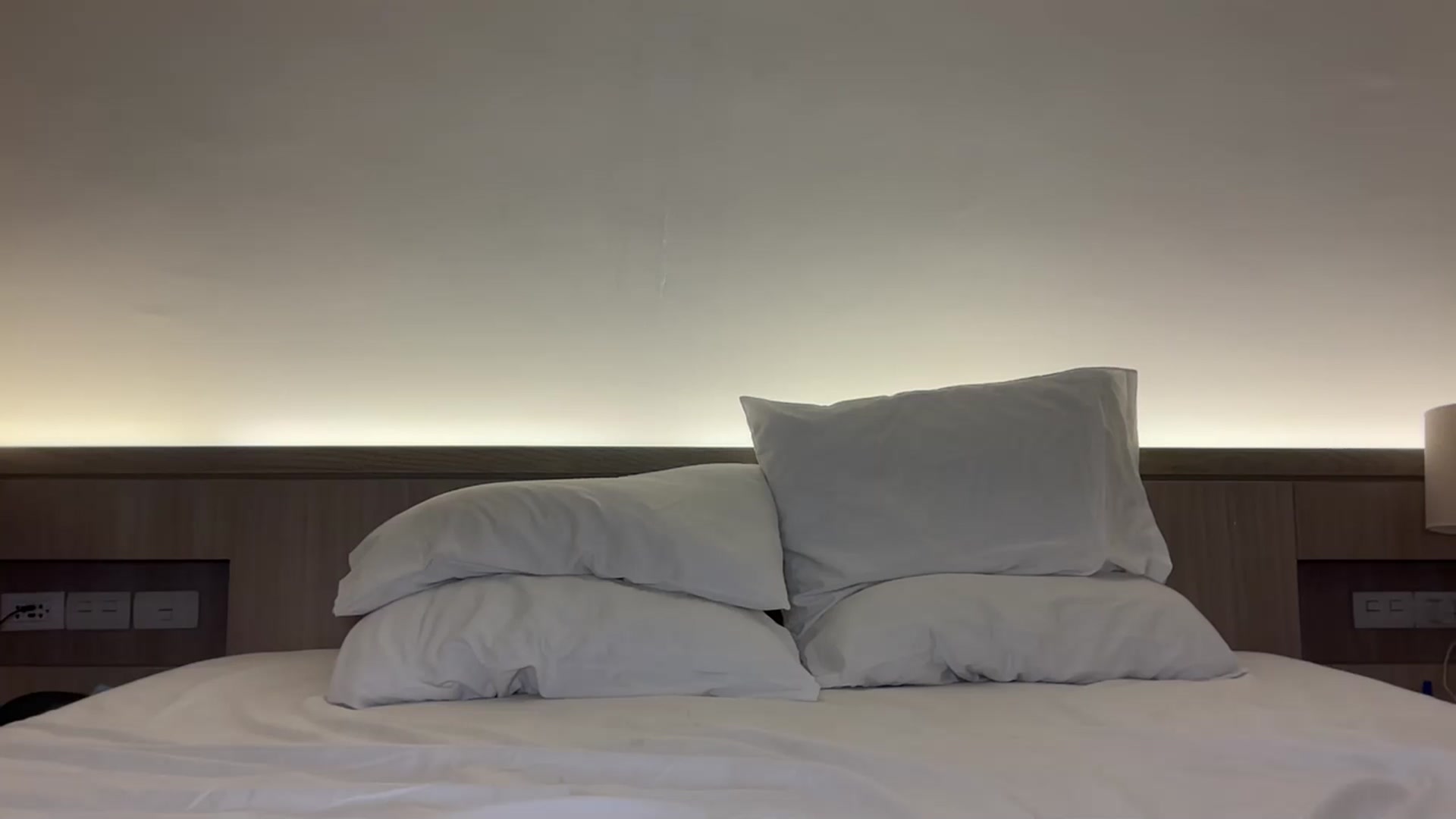 Gallery image thumbnail from cndnbaddie's myfreecams stream on, 05/28/2025, 08:09 image 18 of 20