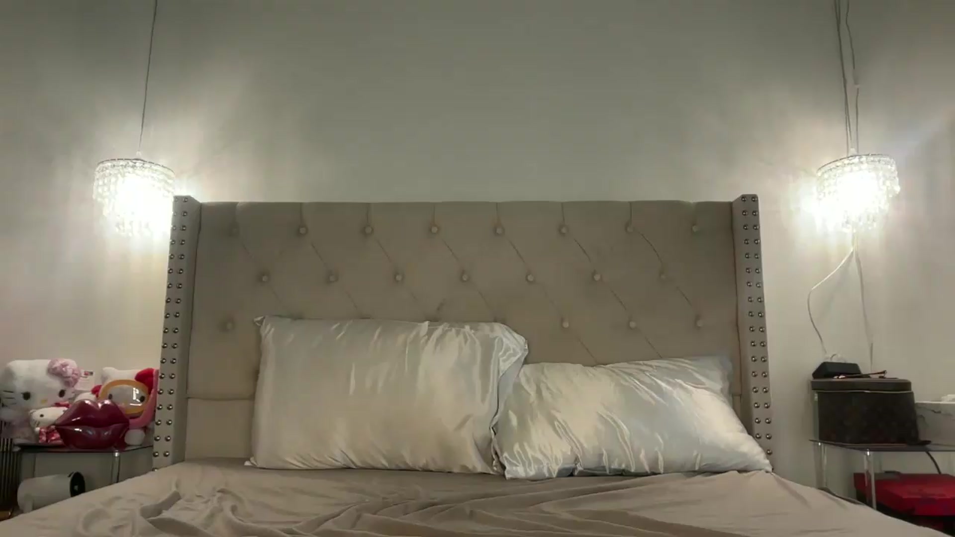 Gallery image thumbnail from cndnbaddie's myfreecams stream on, 06/15/2026, 23:47 image 1 of 20
