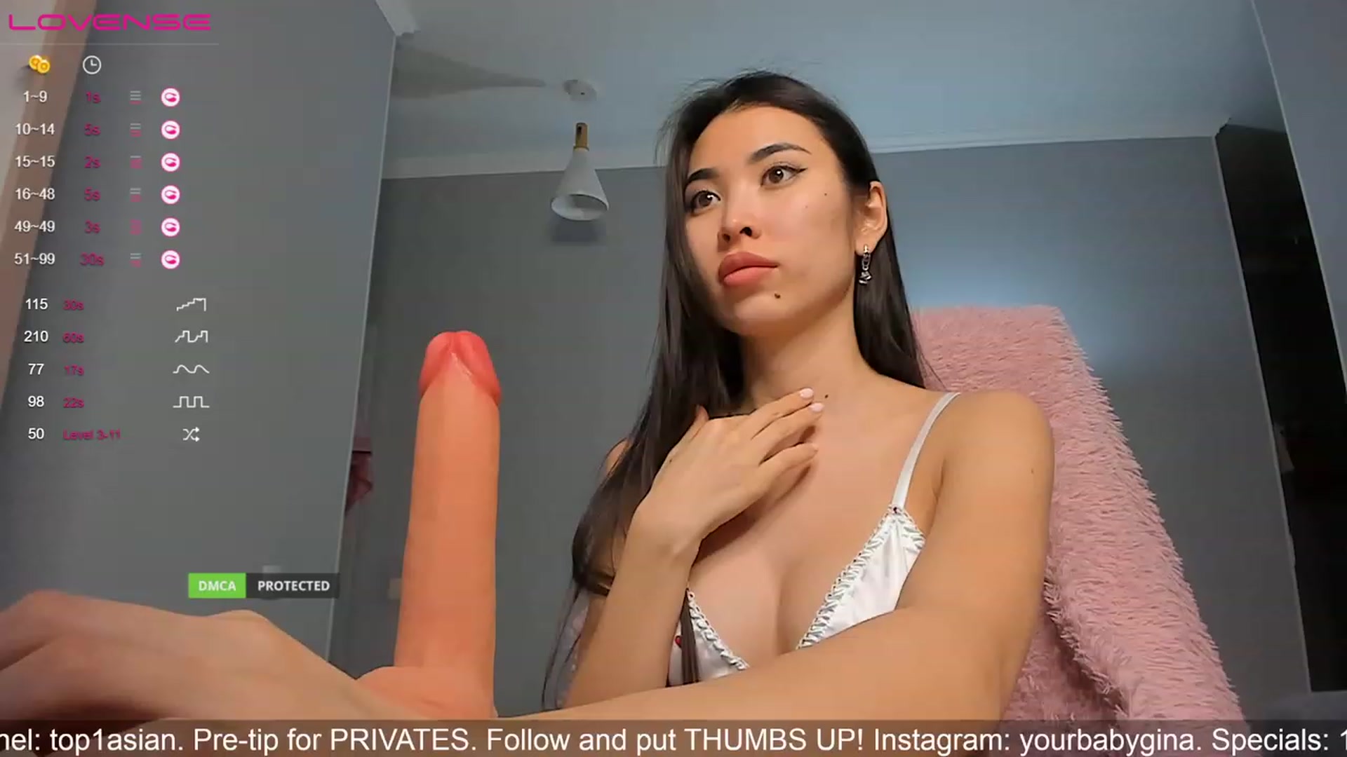 Gallery image thumbnail from coca_gina's myfreecams stream on, 11/21/2022, 13:16 image 15 of 20