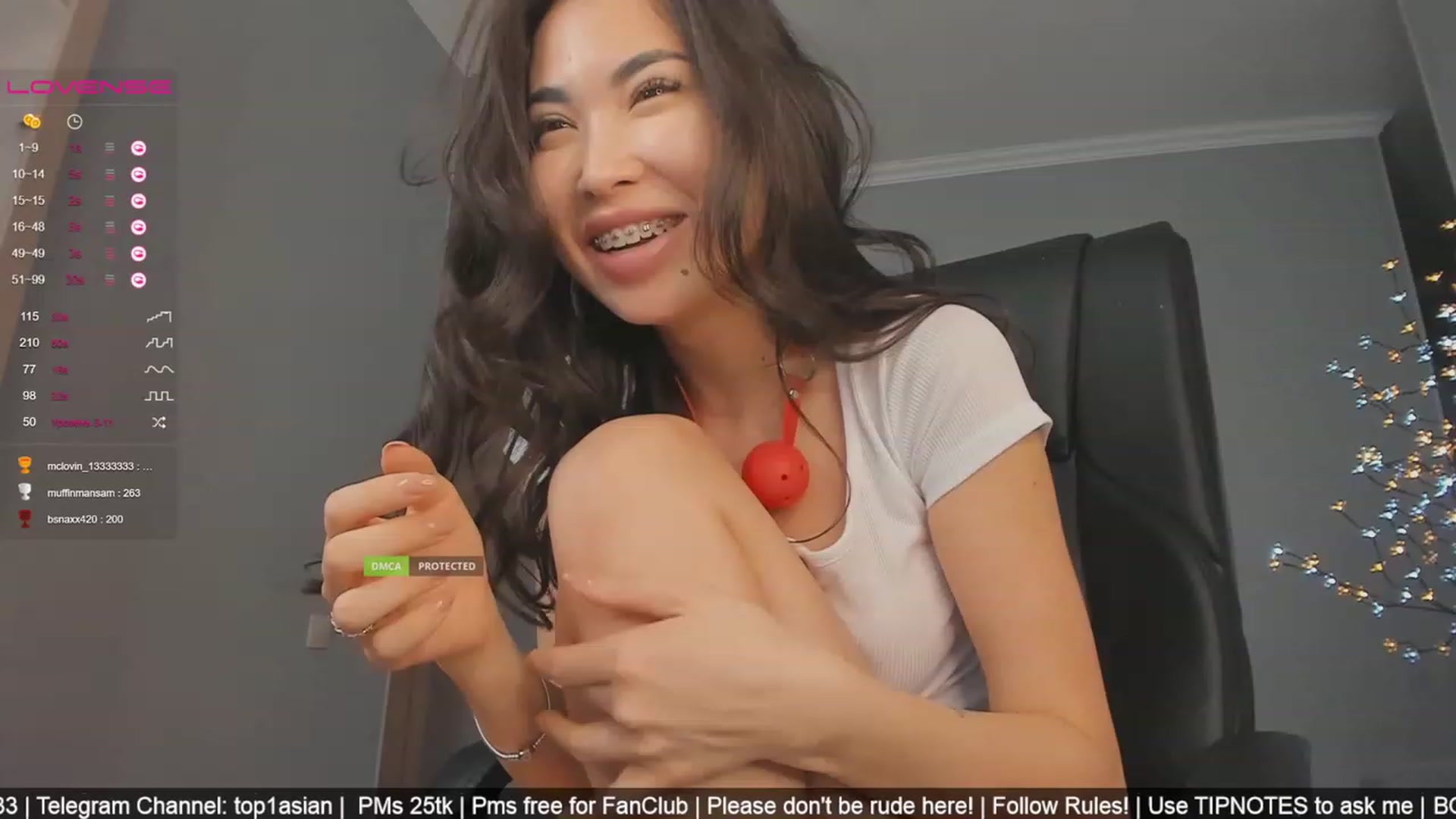 Gallery image thumbnail from coca_gina's myfreecams stream on, 04/04/2023, 06:45 image 1 of 20