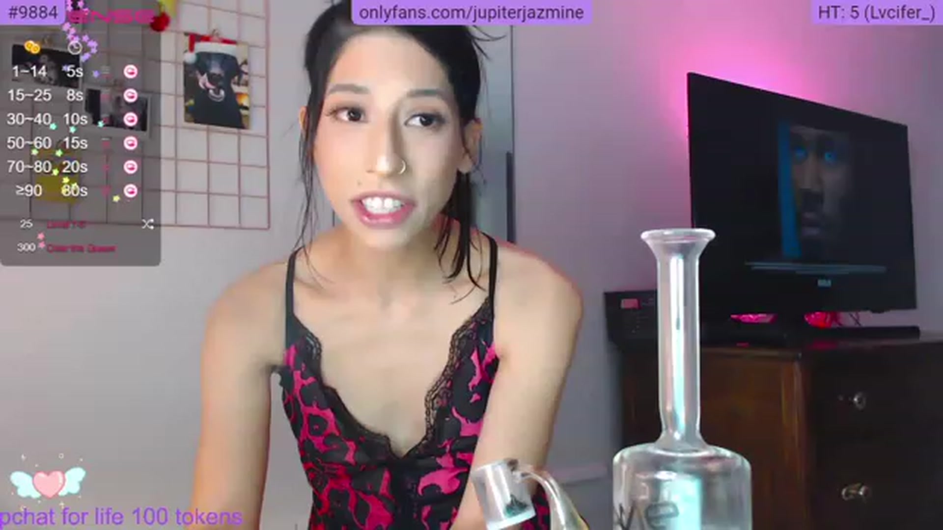 Gallery image thumbnail from coconutbunz's myfreecams stream on, 03/22/2023, 24:41 image 1 of 20