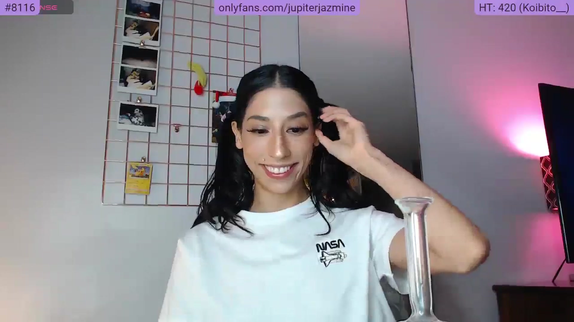 Gallery image thumbnail from coconutbunz's myfreecams stream on, 01/23/2024, 02:46 image 8 of 20