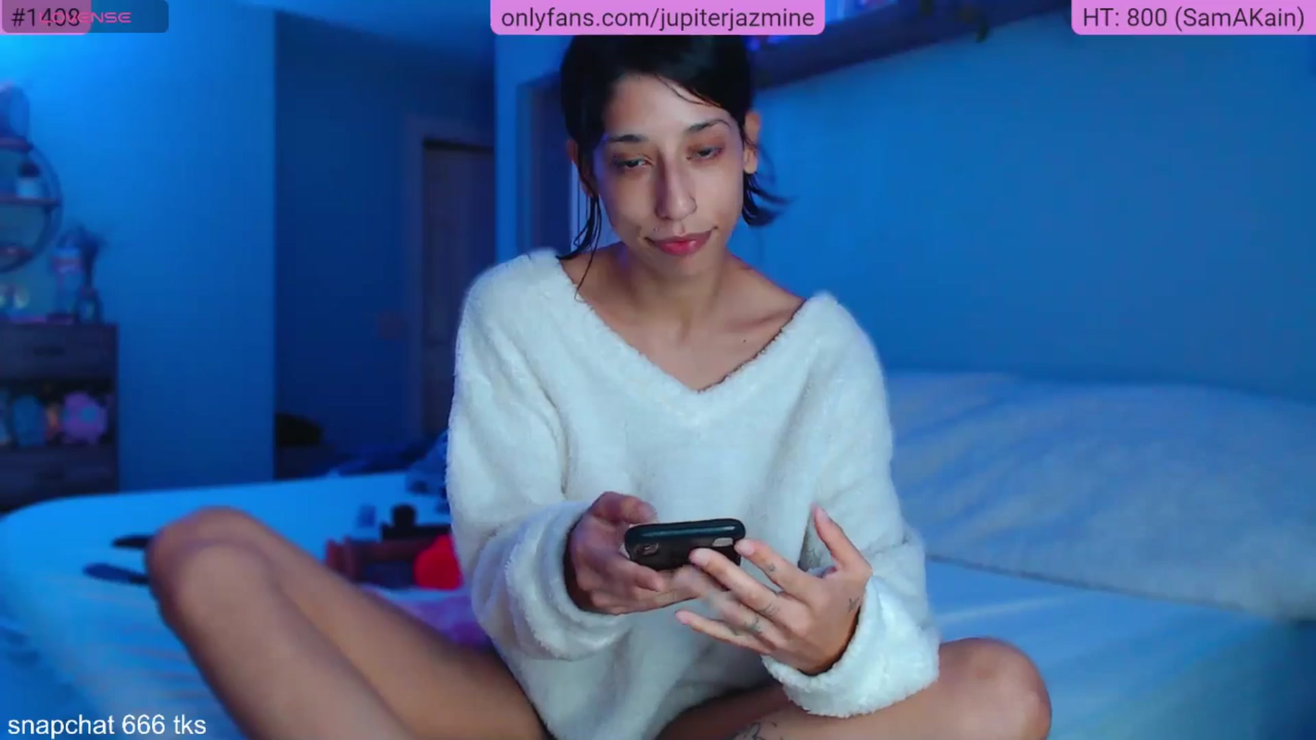 Gallery image thumbnail from coconutbunz's myfreecams stream on, 11/10/2025, 20:08 image 6 of 20