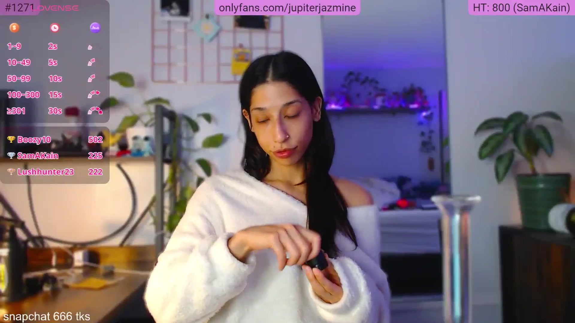 Gallery image thumbnail from coconutbunz's myfreecams stream on, 11/11/2025, 02:04 image 11 of 20