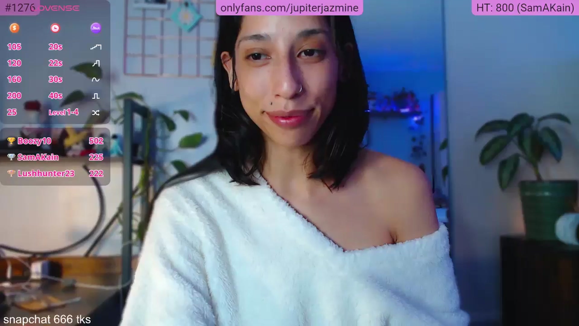 Gallery image thumbnail from coconutbunz's myfreecams stream on, 11/11/2025, 02:04 image 7 of 20