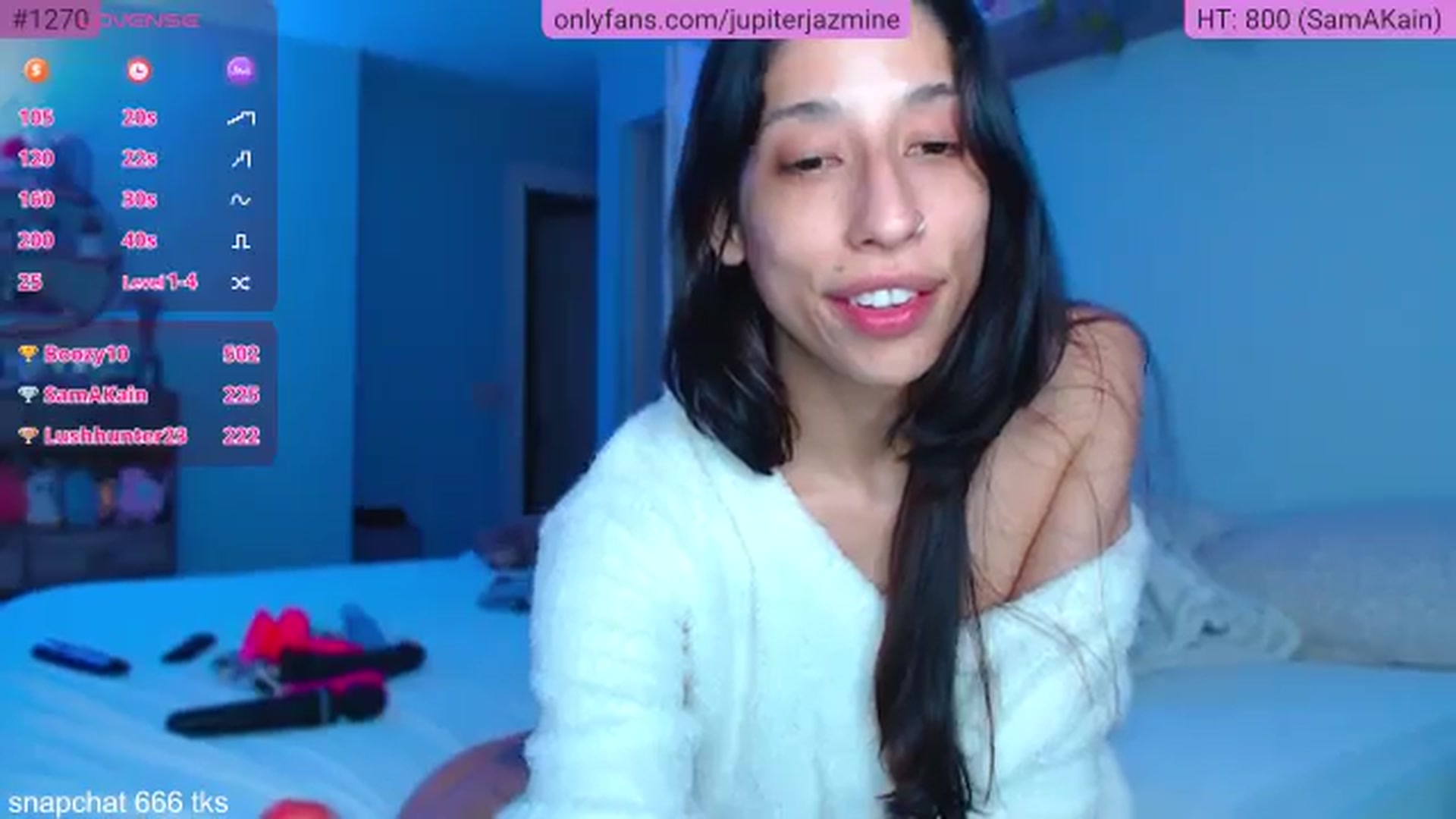 Gallery image thumbnail from coconutbunz's myfreecams stream on, 11/11/2025, 02:04 image 19 of 20