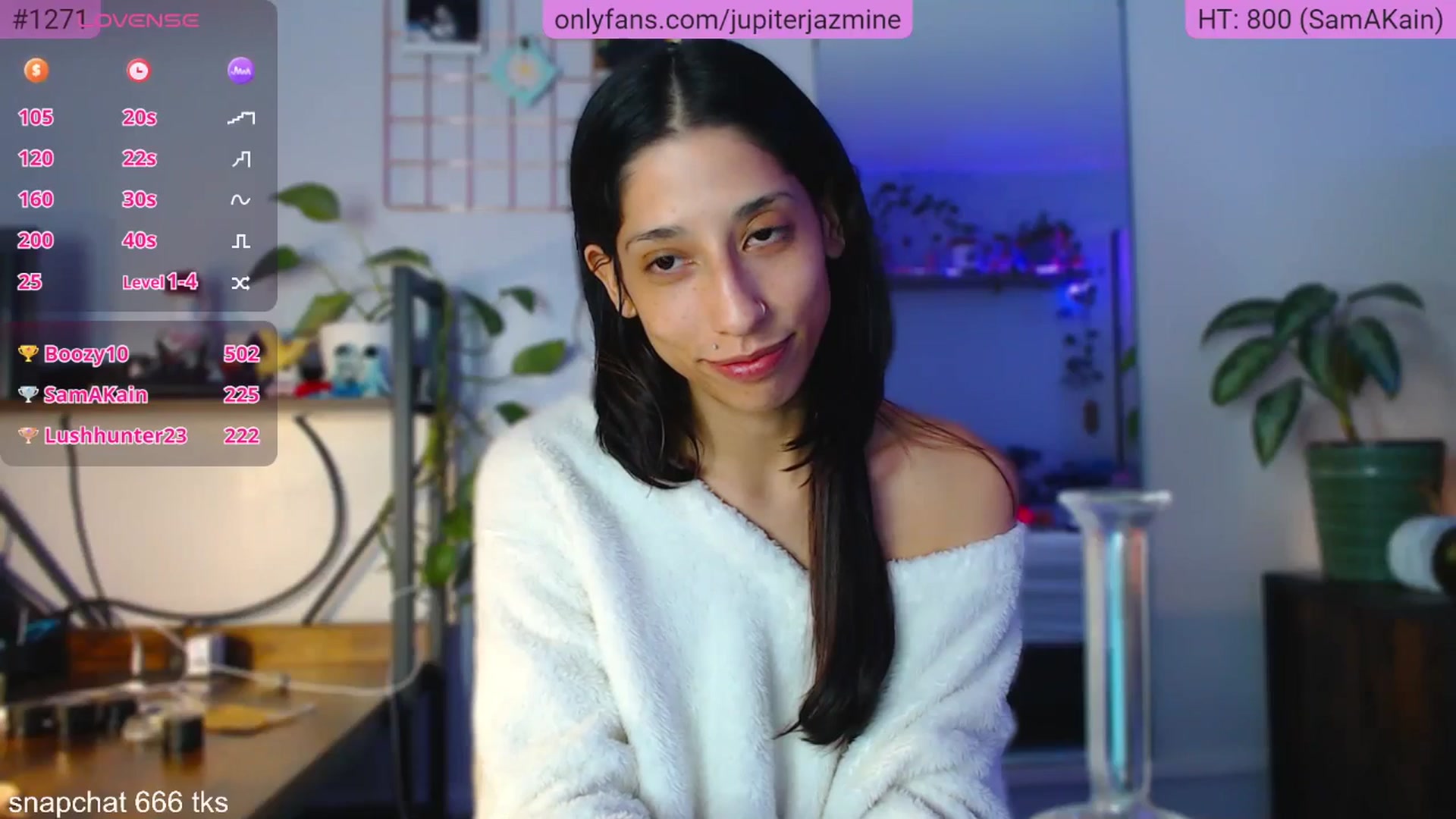 Gallery image thumbnail from coconutbunz's myfreecams stream on, 11/11/2025, 02:04 image 12 of 20