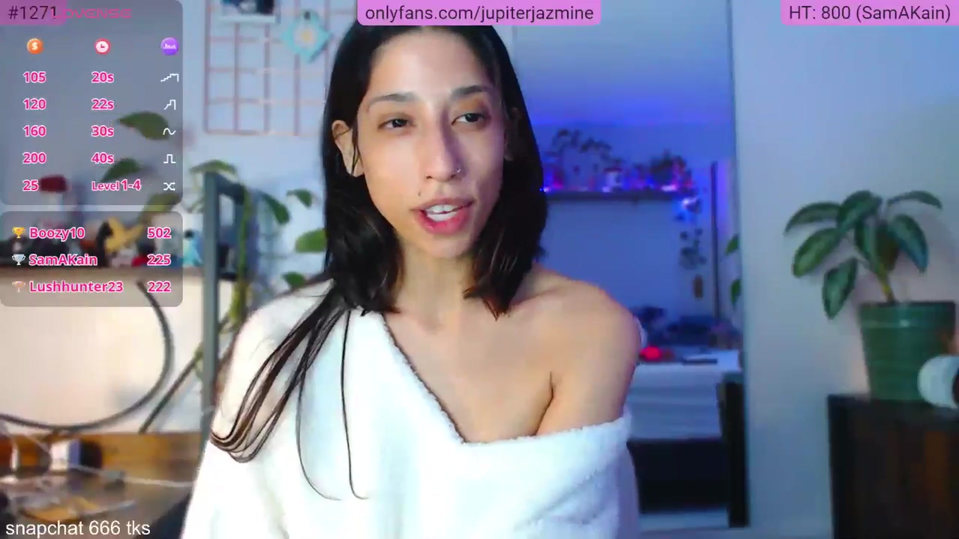 Gallery image thumbnail from coconutbunz's myfreecams stream on, 11/11/2025, 02:04 image 9 of 20