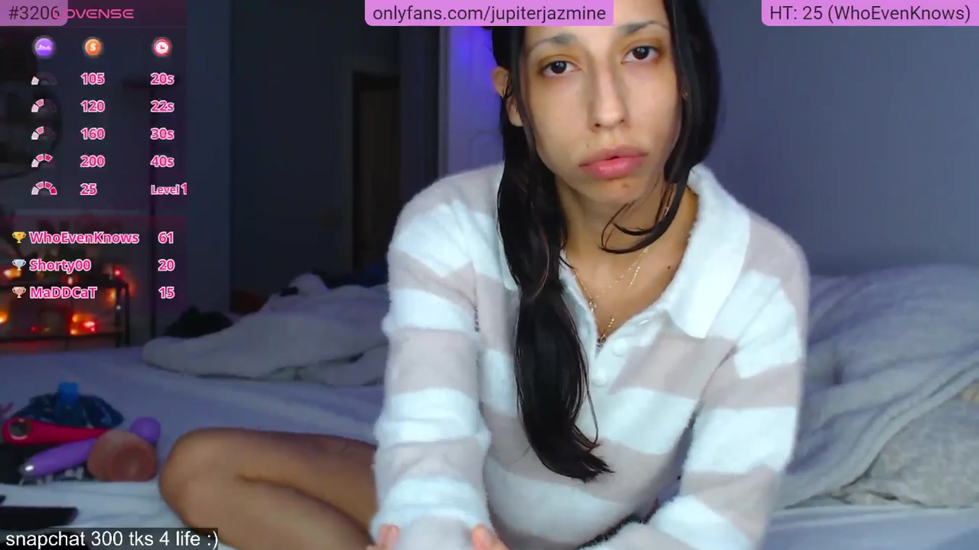 Gallery image thumbnail from coconutbunz's myfreecams stream on, 12/28/2025, 23:48 image 16 of 20