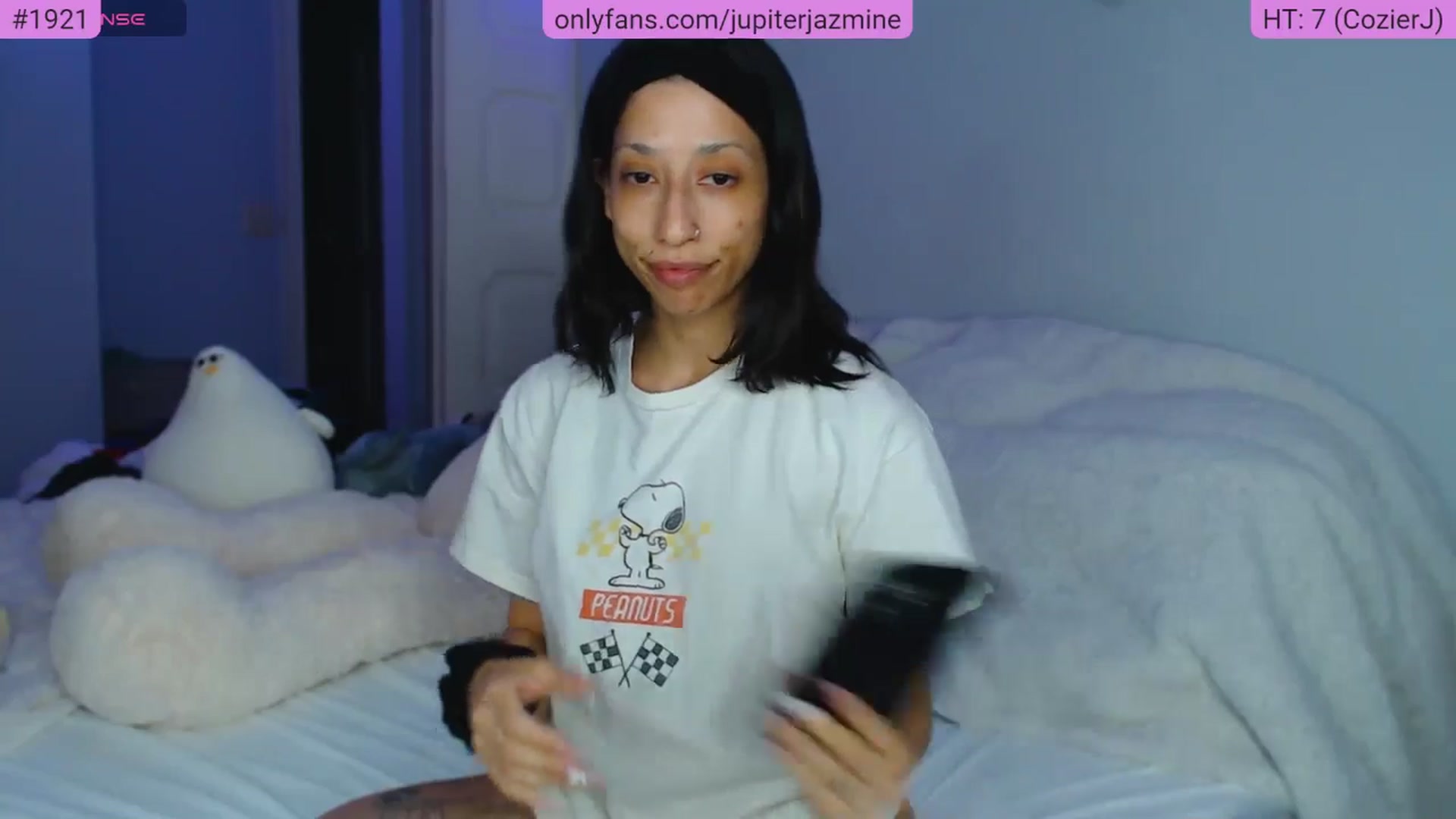 Gallery image thumbnail from coconutbunz's myfreecams stream on, 05/04/2026, 15:47 image 15 of 20