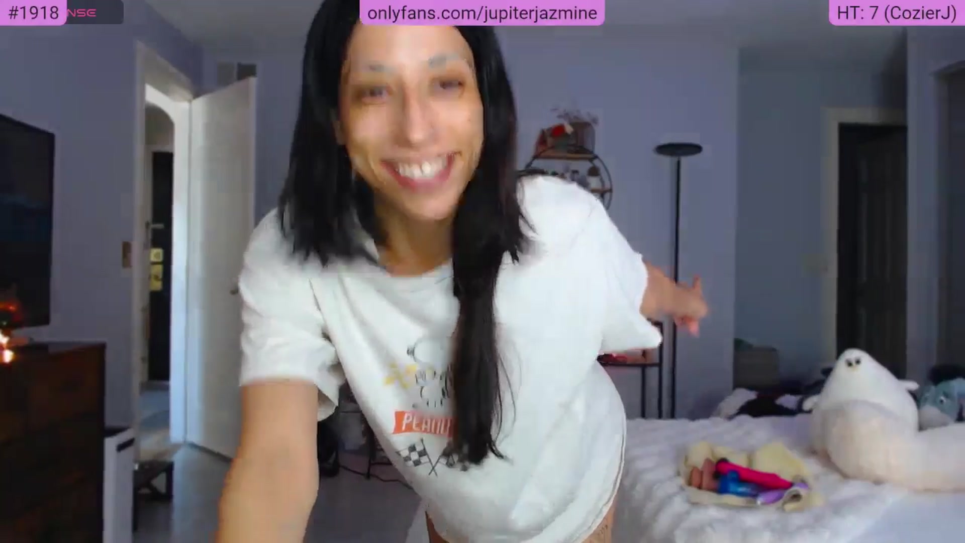 Gallery image thumbnail from coconutbunz's myfreecams stream on, 05/04/2026, 15:47 image 5 of 20