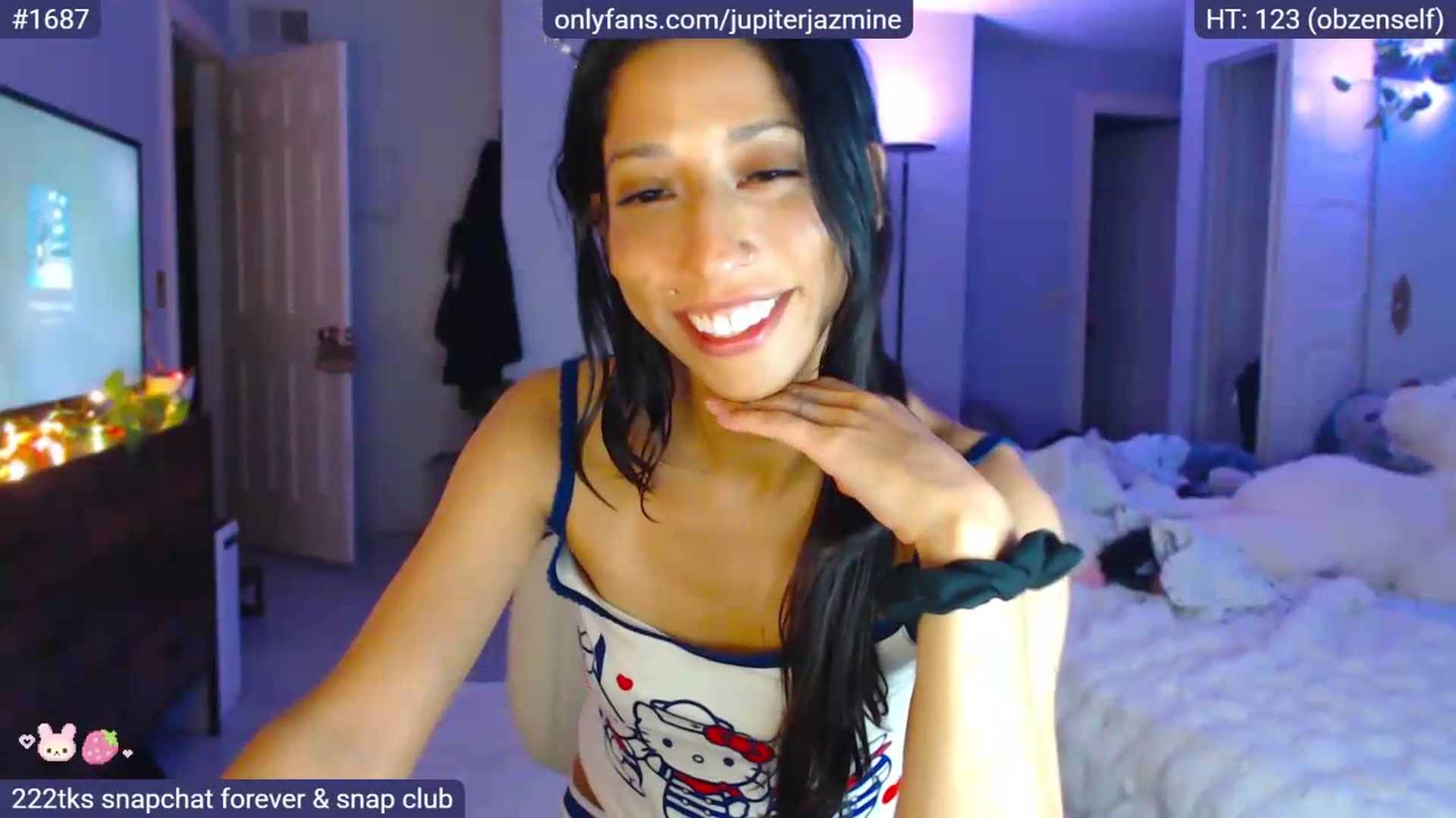 Gallery image thumbnail from coconutbunz's myfreecams stream on, 07/28/2026, 04:49 image 18 of 20