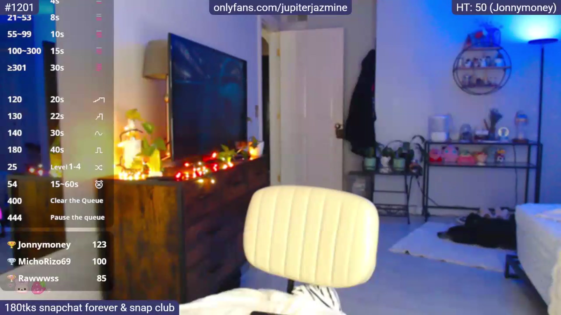 Gallery image thumbnail from coconutbunz's myfreecams stream on, 08/13/2026, 20:29 image 15 of 20