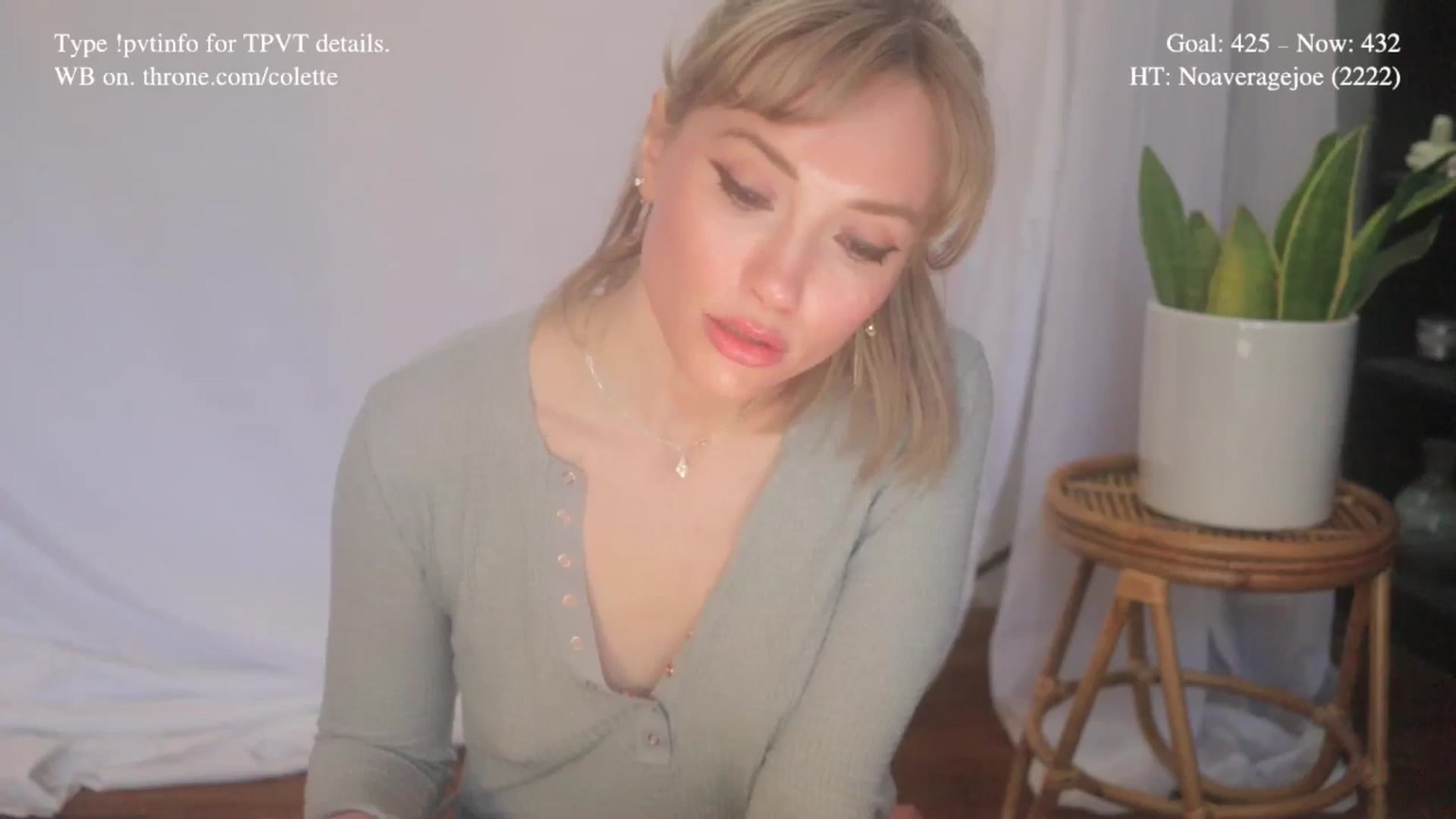 Gallery image thumbnail from colette's myfreecams stream on, 01/27/2026, 20:14 image 15 of 20