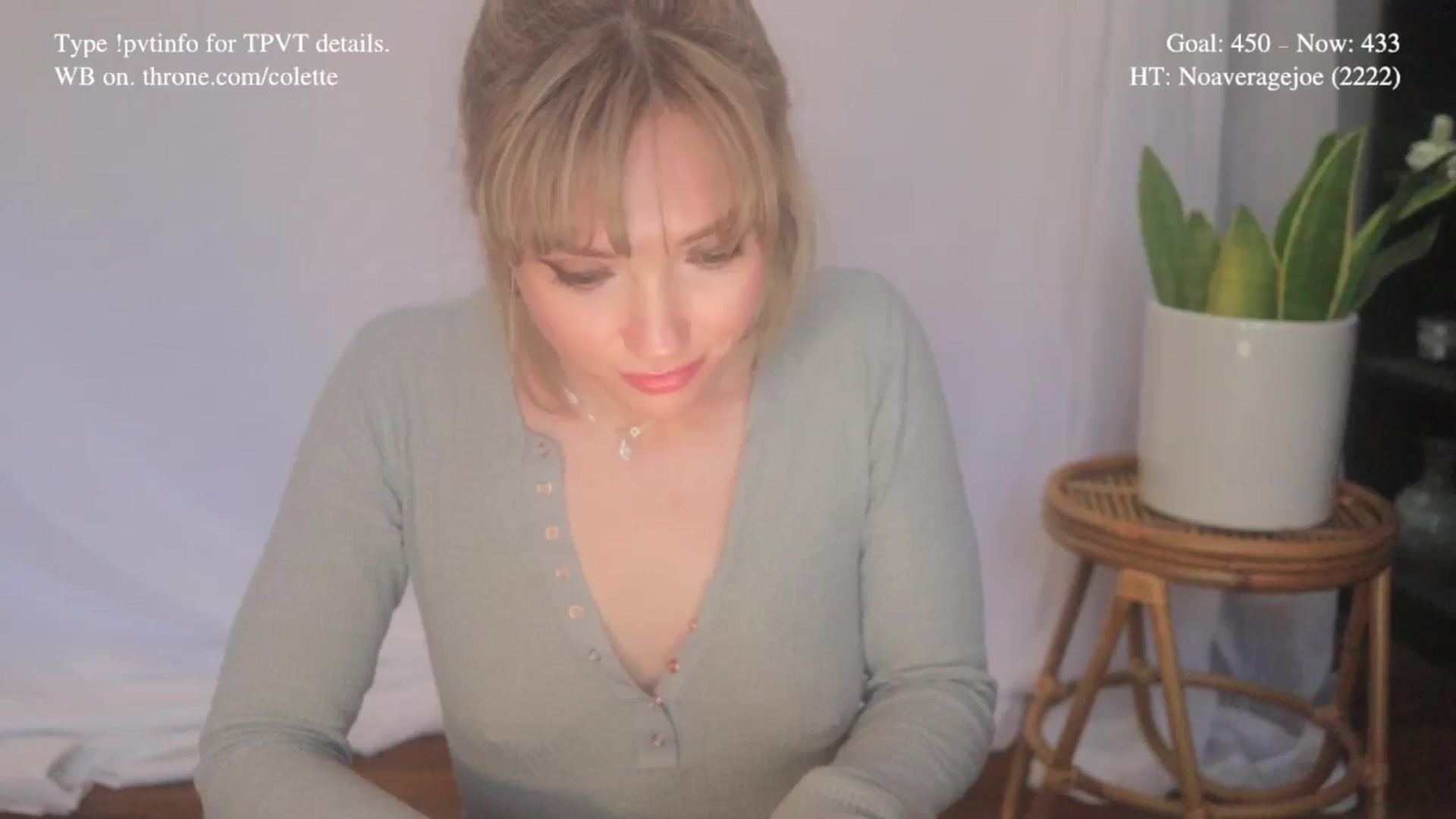 Gallery image thumbnail from colette's myfreecams stream on, 01/27/2026, 20:14 image 11 of 20