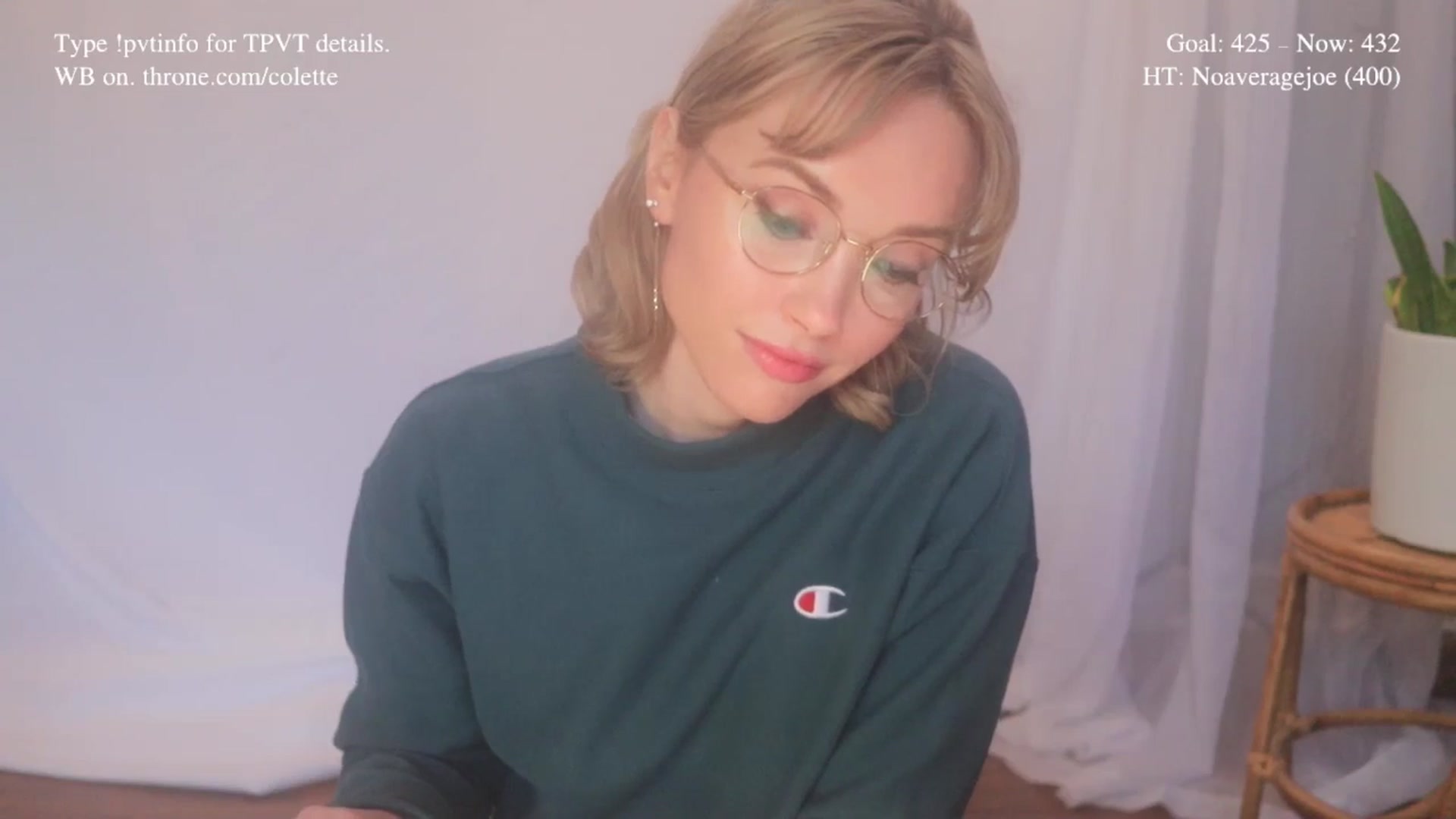 Gallery image thumbnail from colette's myfreecams stream on, 01/28/2026, 20:20 image 16 of 20