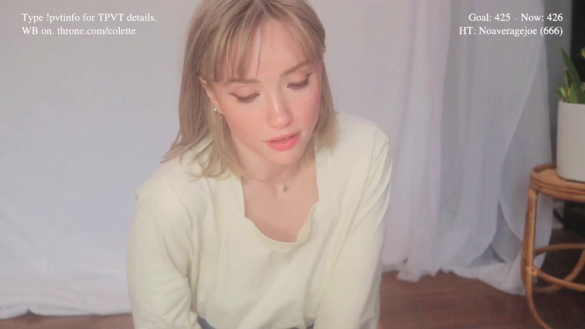 Gallery image thumbnail from colette's myfreecams stream on, 01/29/2026, 20:46 image 11 of 20