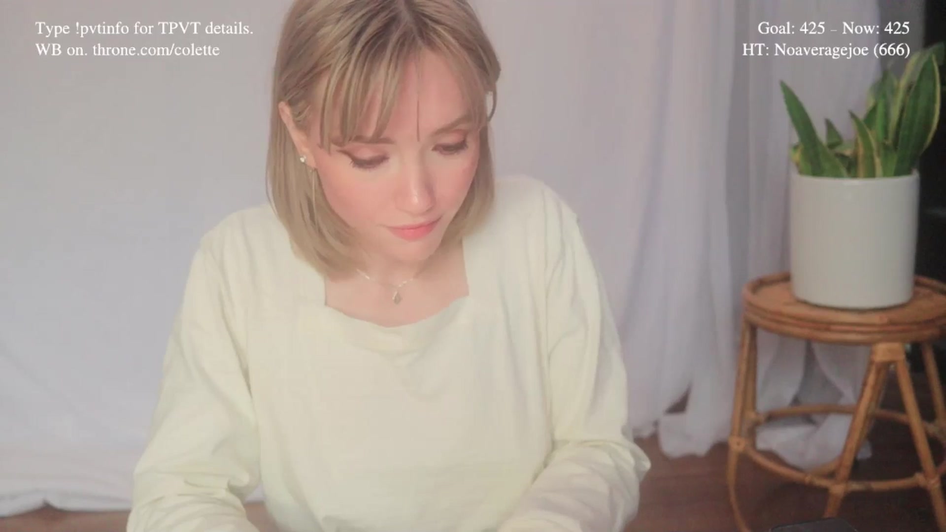 Gallery image thumbnail from colette's myfreecams stream on, 01/29/2026, 20:46 image 19 of 20
