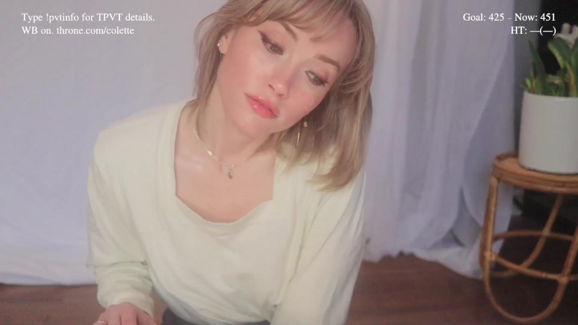 Gallery image thumbnail from colette's myfreecams stream on, 01/29/2026, 20:46 image 1 of 20