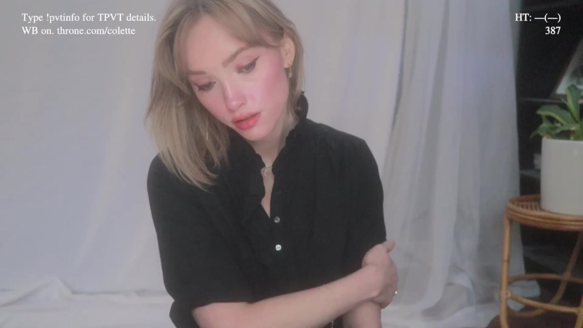 Gallery image thumbnail from colette's myfreecams stream on, 03/12/2026, 20:28 image 1 of 20