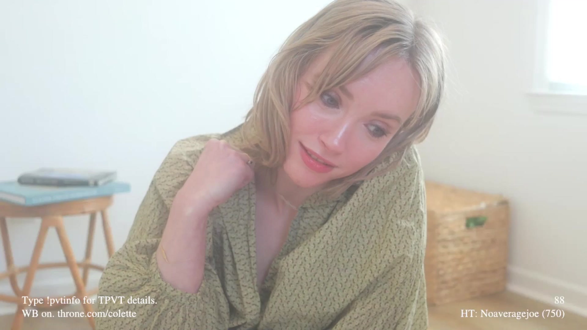 Gallery image thumbnail from colette's myfreecams stream on, 04/01/2026, 20:31 image 19 of 20