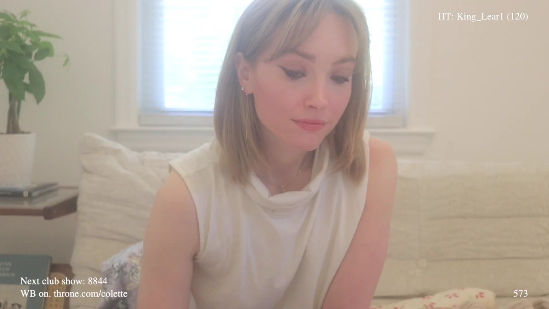 Gallery image thumbnail from colette's myfreecams stream on, 04/16/2026, 18:55 image 14 of 20