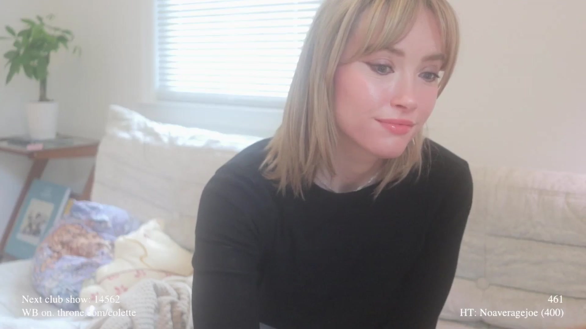 Gallery image thumbnail from colette's myfreecams stream on, 04/28/2026, 18:04 image 19 of 20
